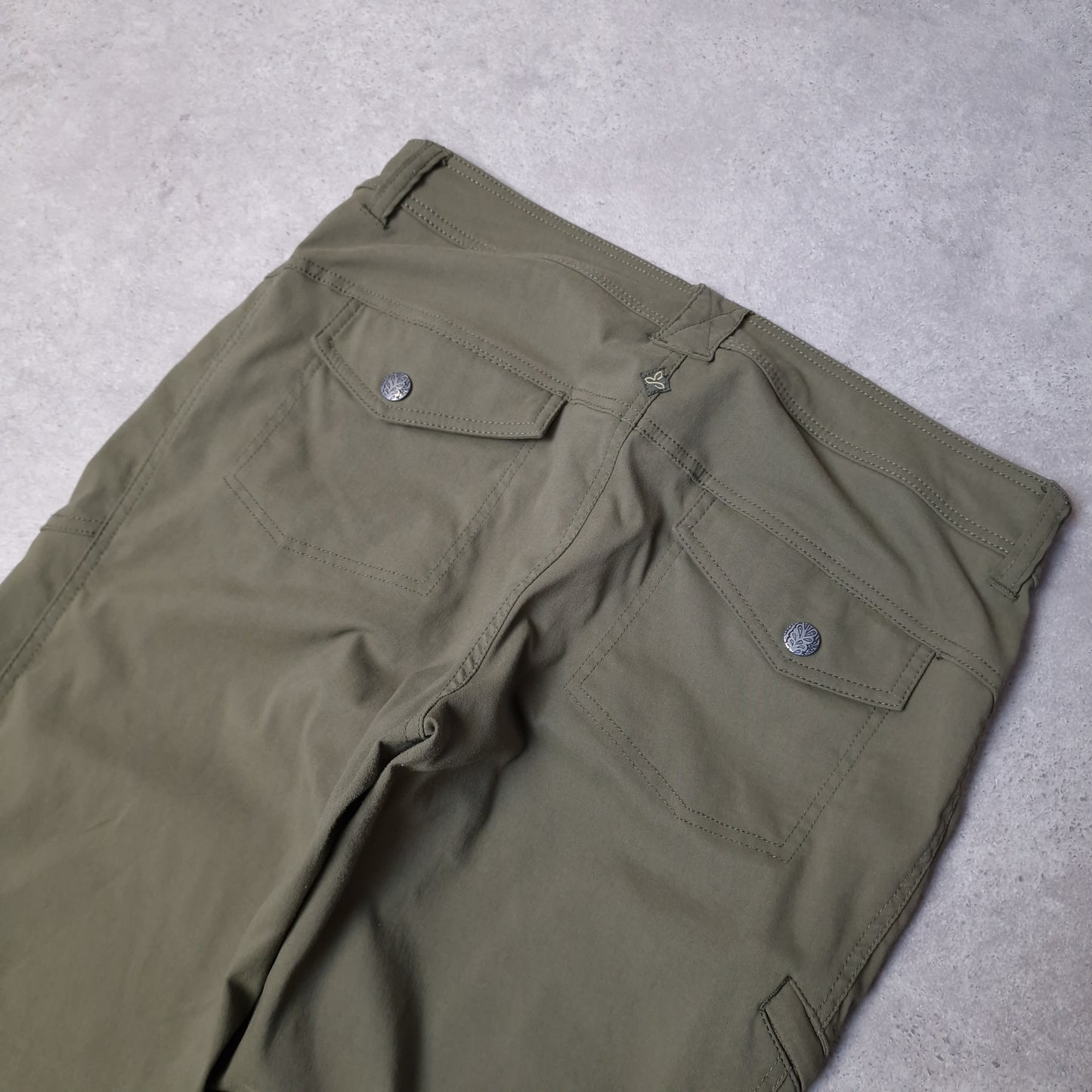 Women's Prana convertible trousers in khaki green - UK 12