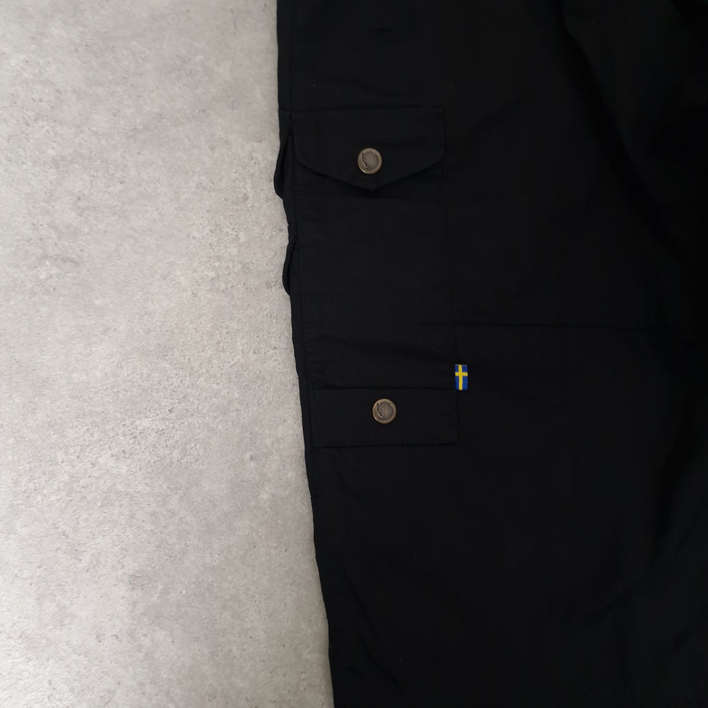 Fjallraven G-1000 trousers in black - women's large