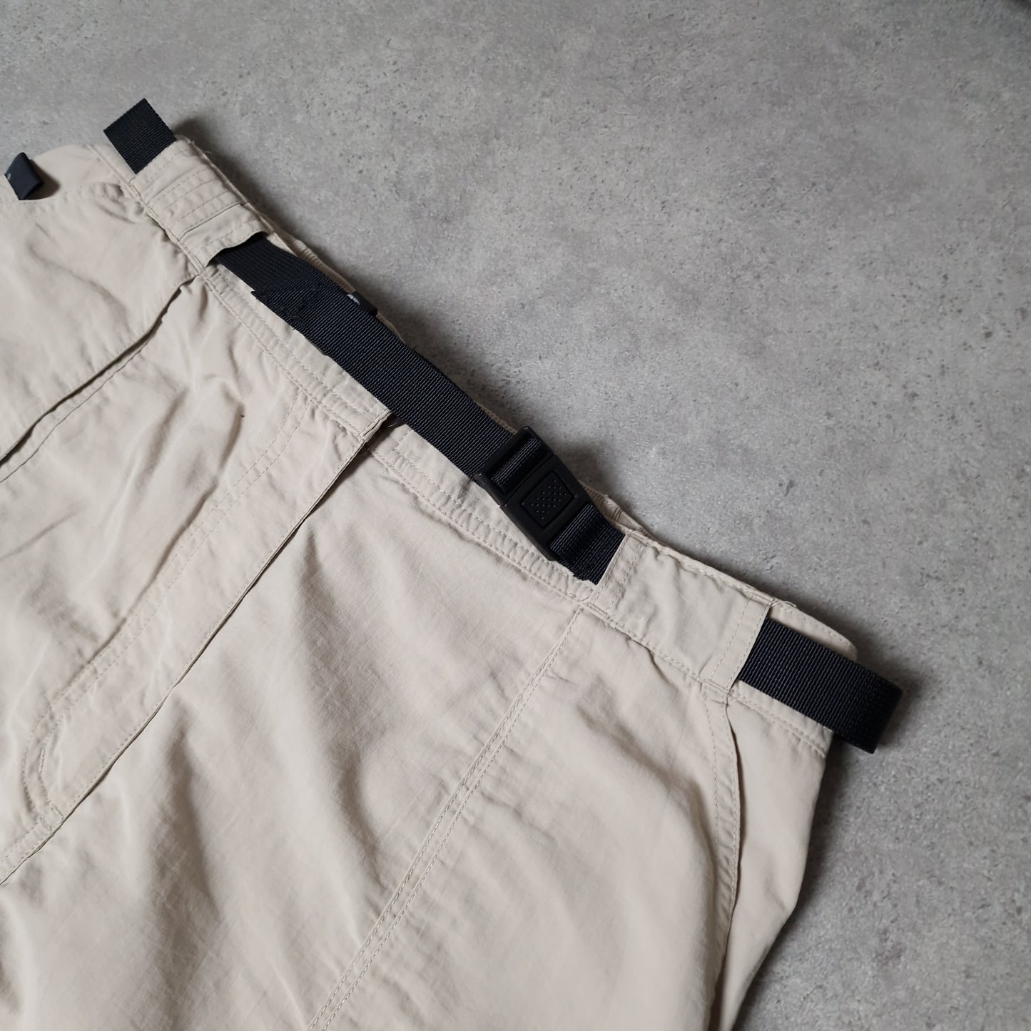 The North Face convertible baggy trousers in beige - women's XL
