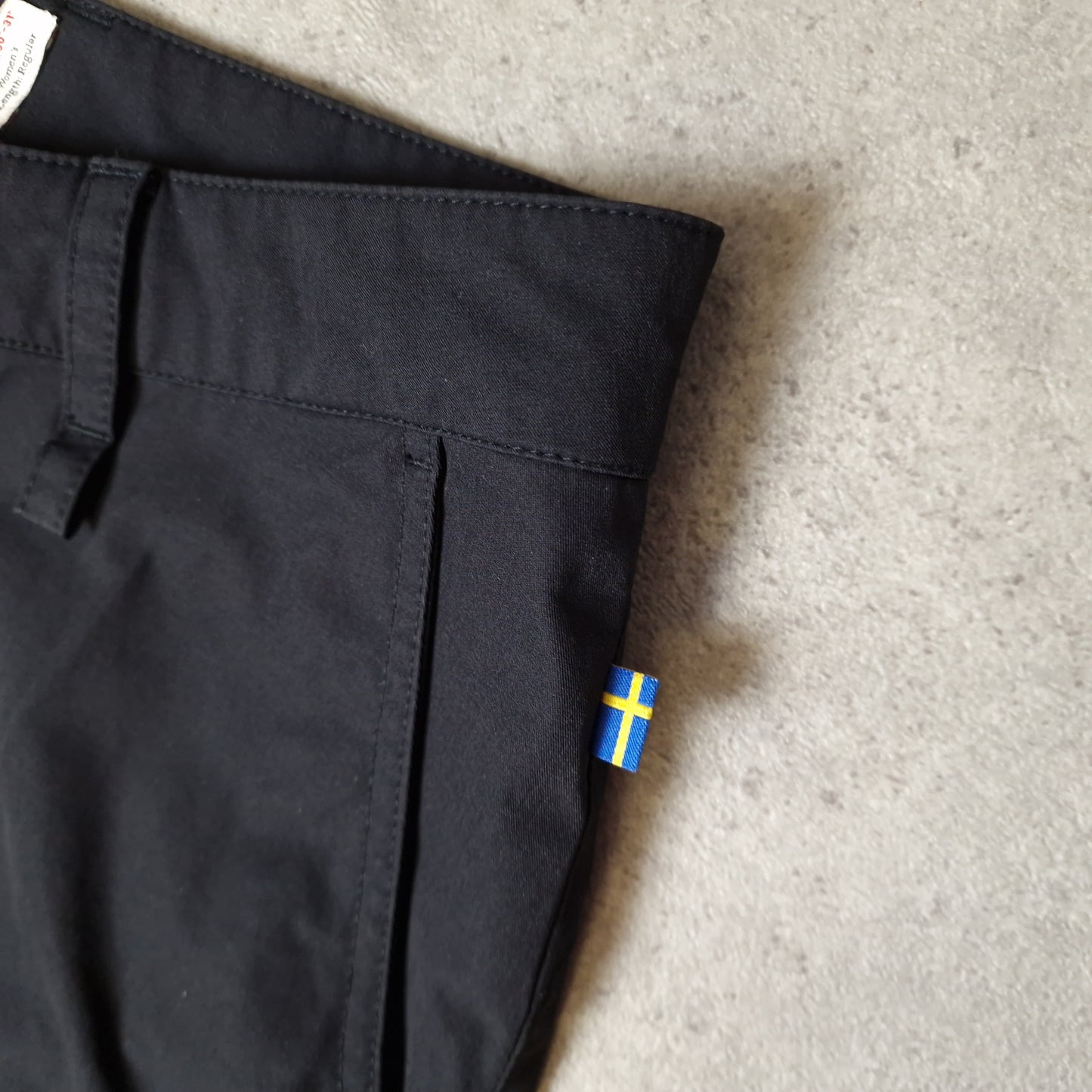 Fjallraven Abisko stretch trousers in black - women's 32"