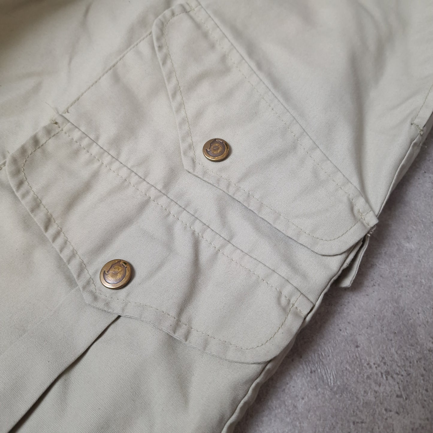 Vintage Fjallraven Hunter trousers in beige - 36"