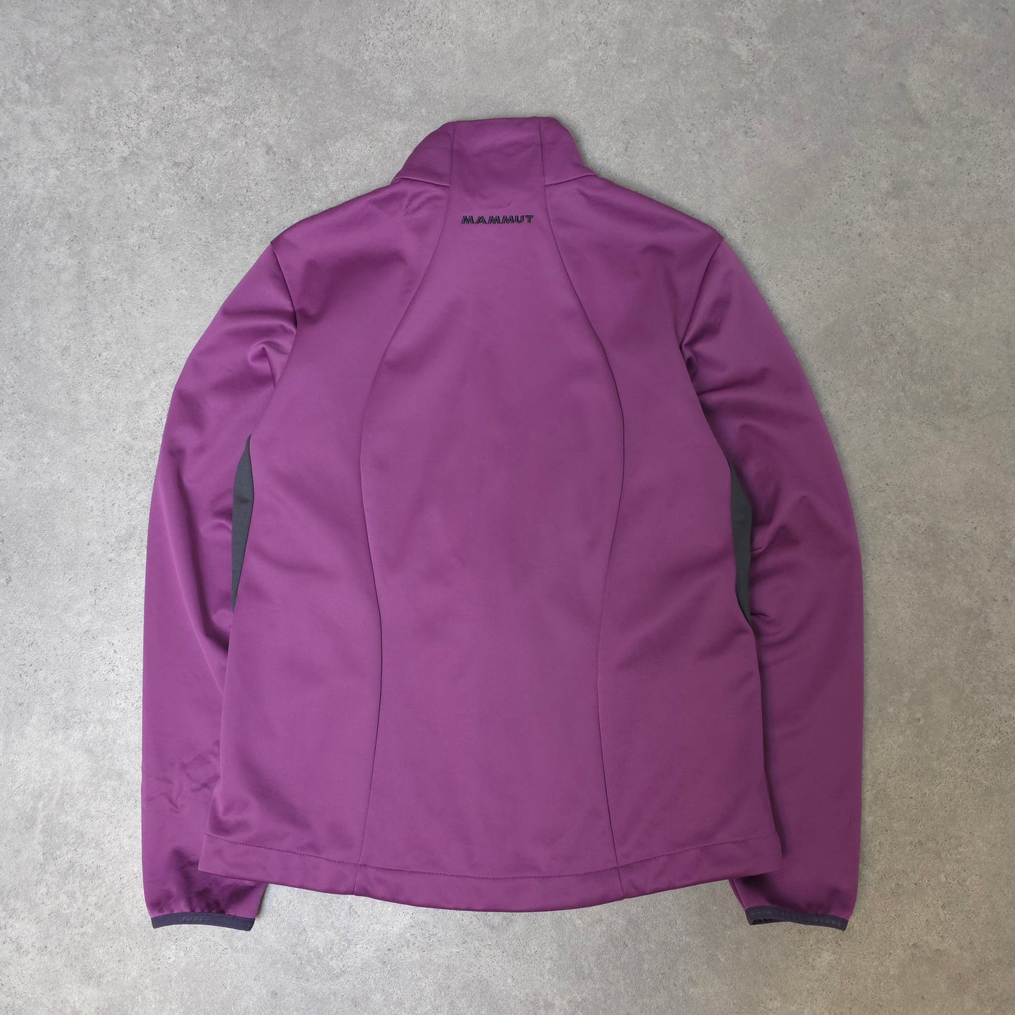 Mammut Women's soft shell jacket in purple - women's large