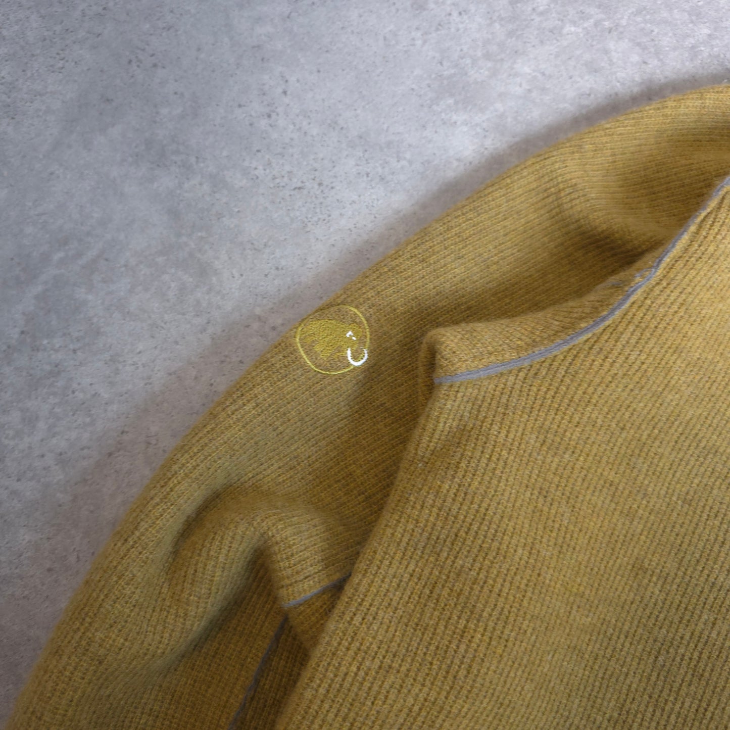 mammut part wool ribbed fleece in mustard yellow - large