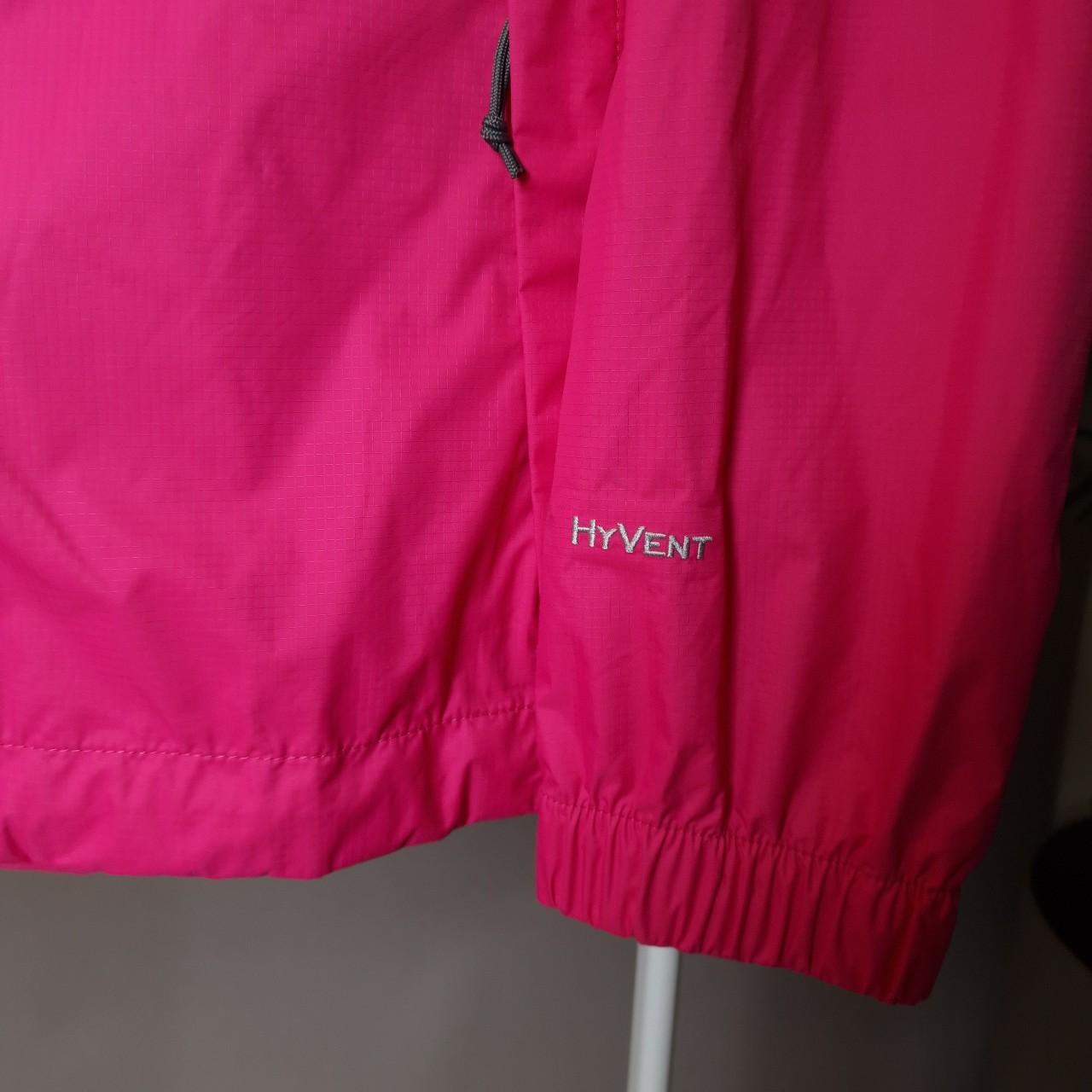 The north face hyvent waterproof jacket in pink - women's medium