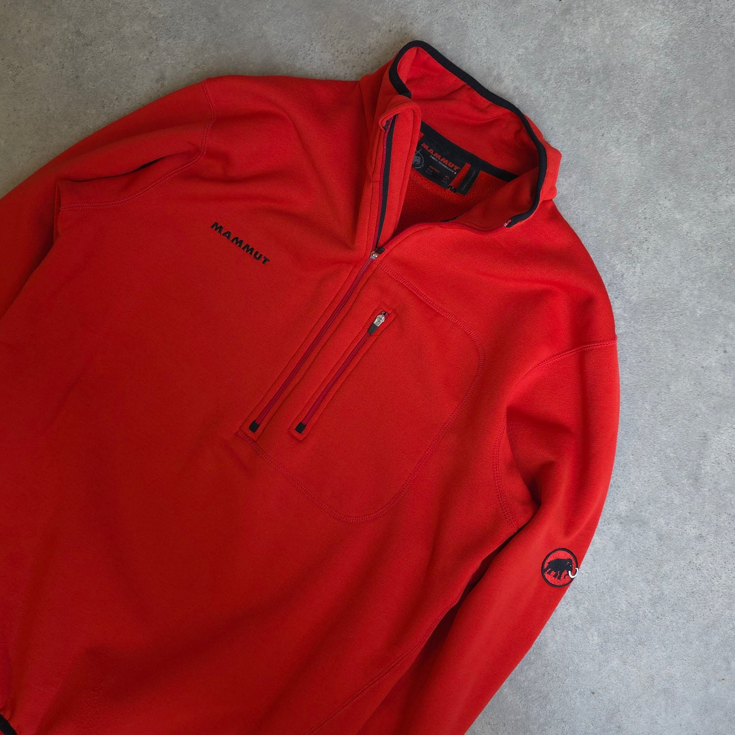 Mammut 1/4 zip fleece in red - size large