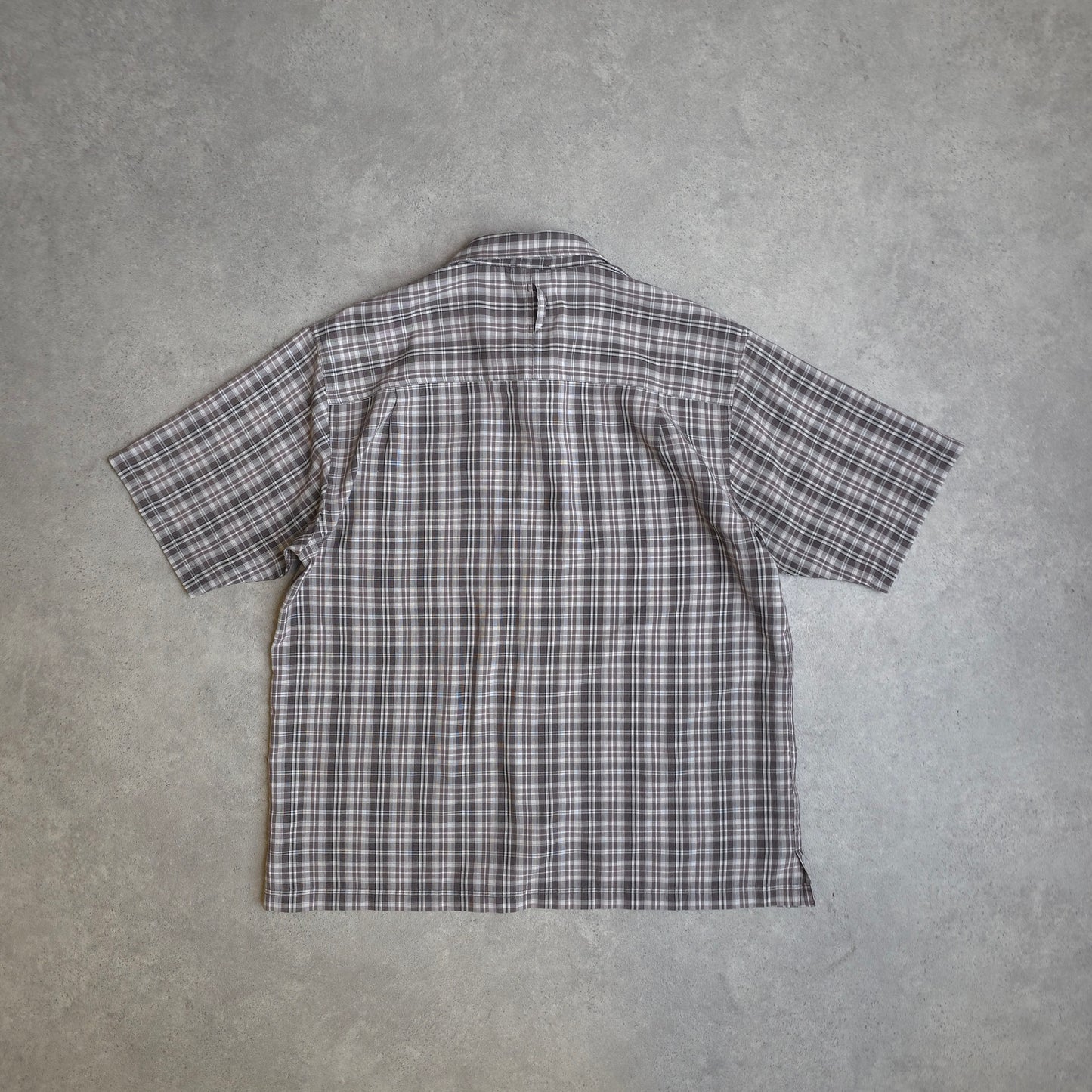 The North Face short sleeve shirt in brown and grey - size XL