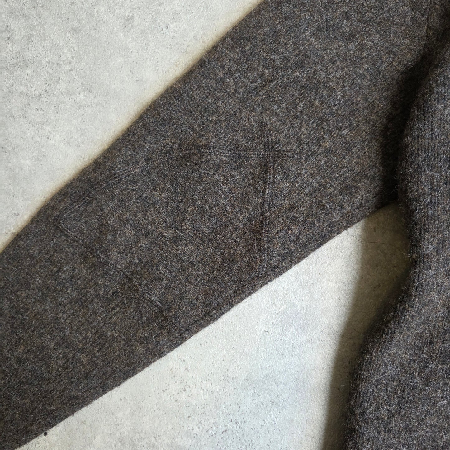 Patagonia mainstay crew jumper in brown - large