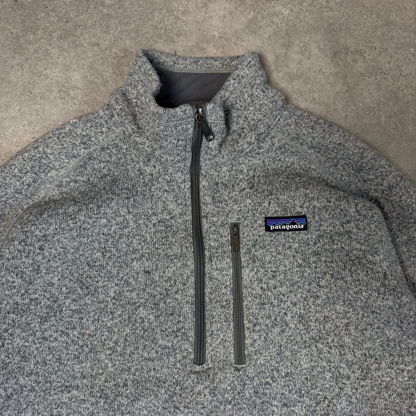Patagonia better sweater 1/4 zip fleece in grey - large