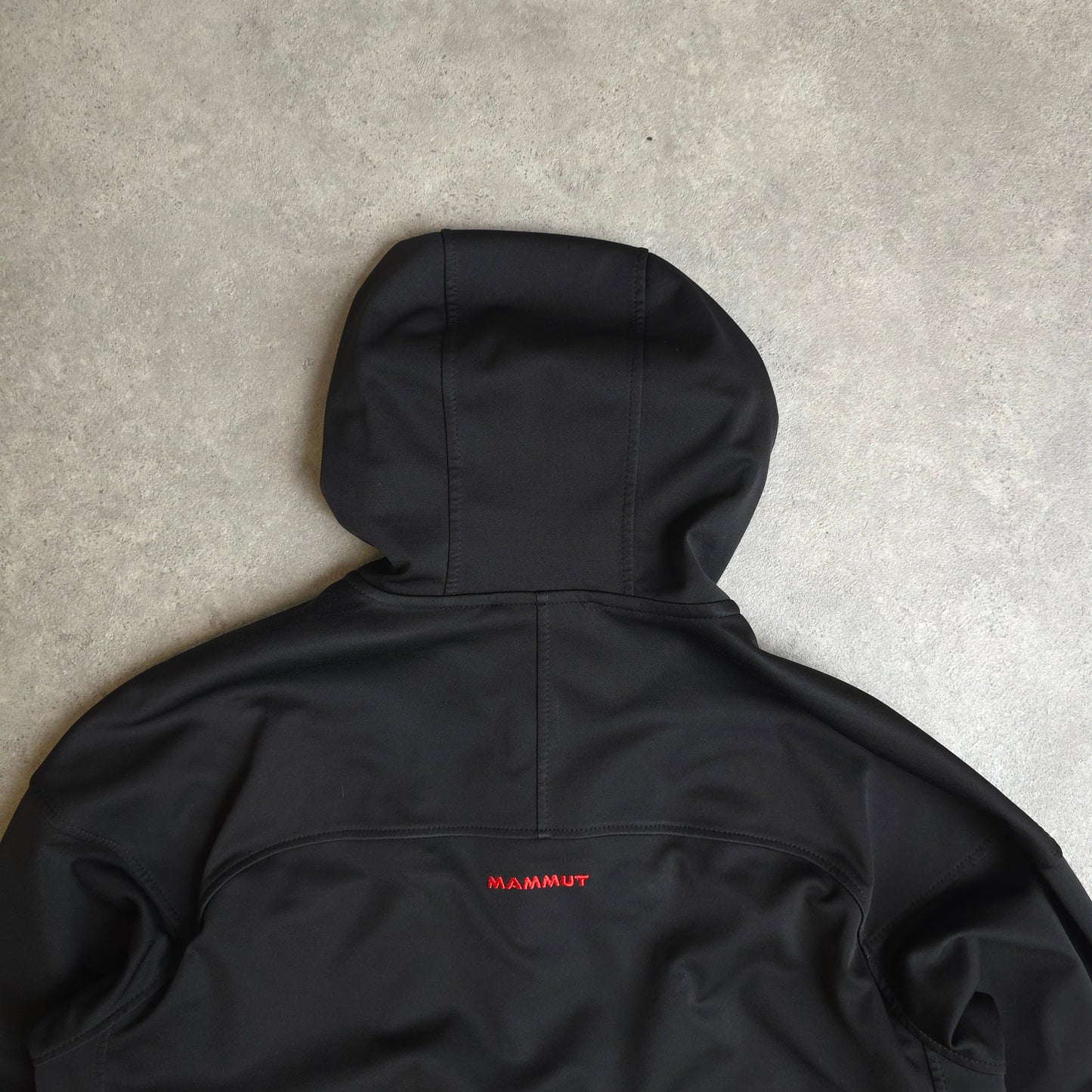 Mammut soft shell jacket with hood in black - XL