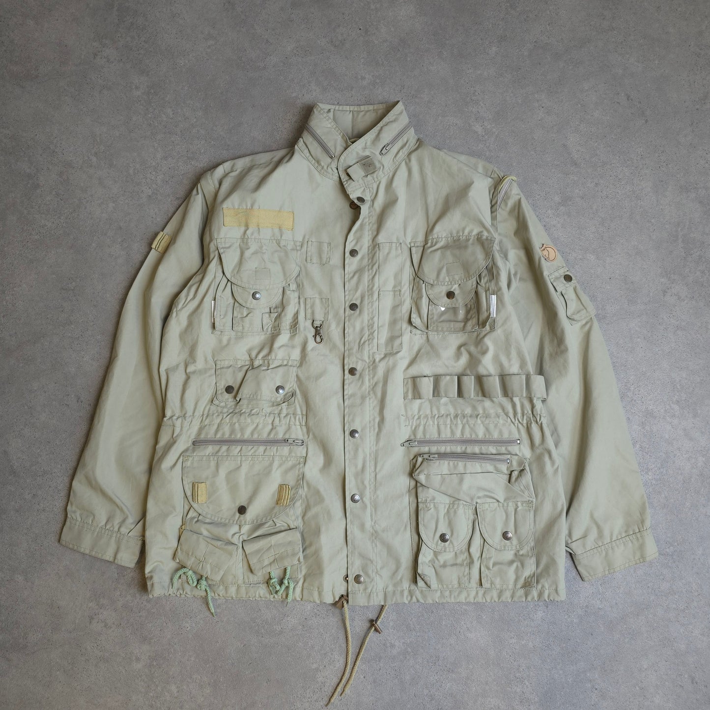 Vintage Fjallraven G-1000 survival tactical jacket in cream - large