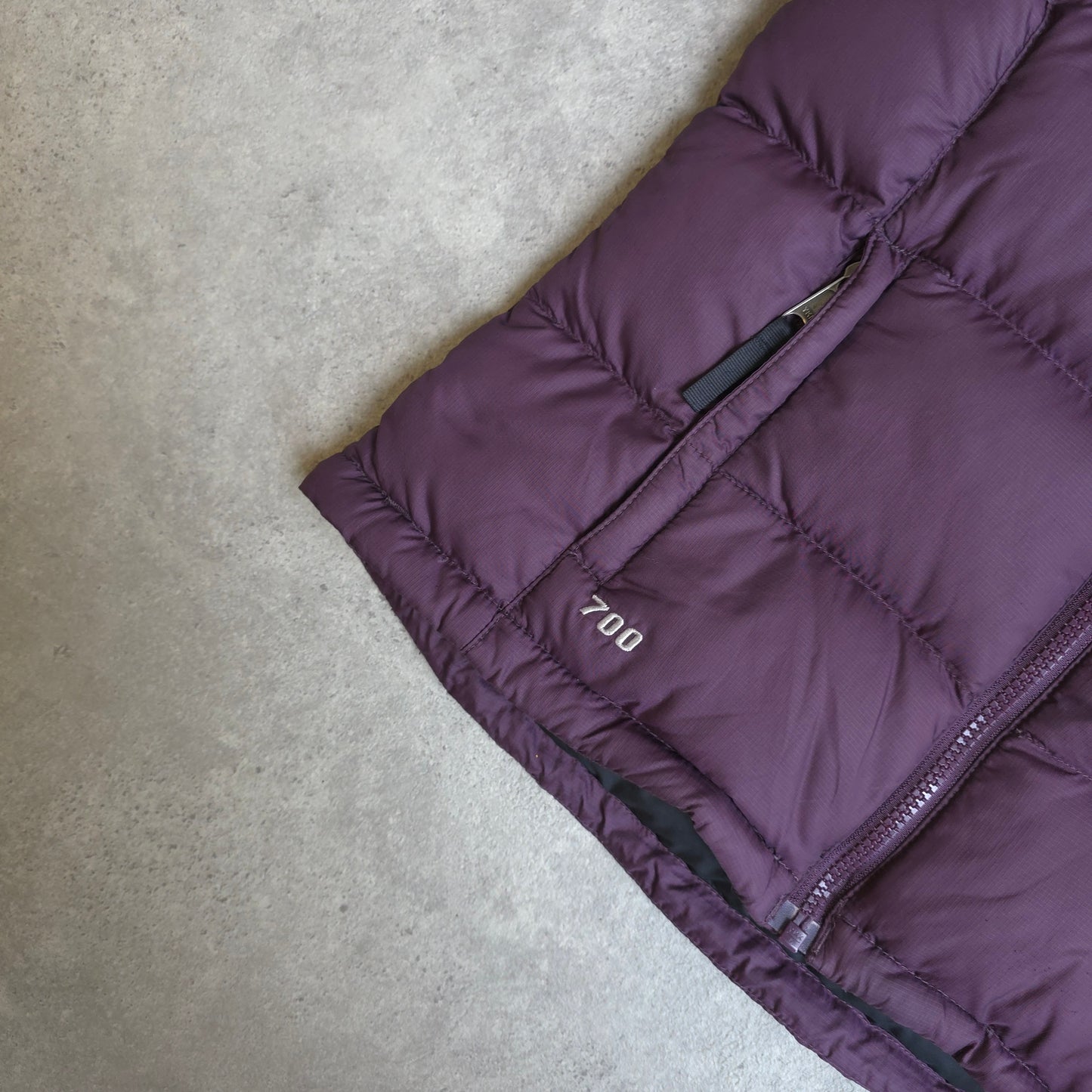 The North Face 700 down fill gilet in purple - women's XS