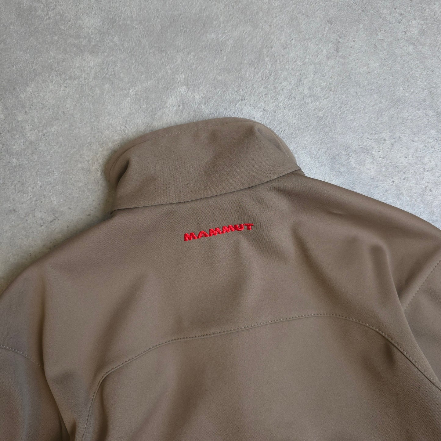 Mammut soft shell jacket in brown - women's small