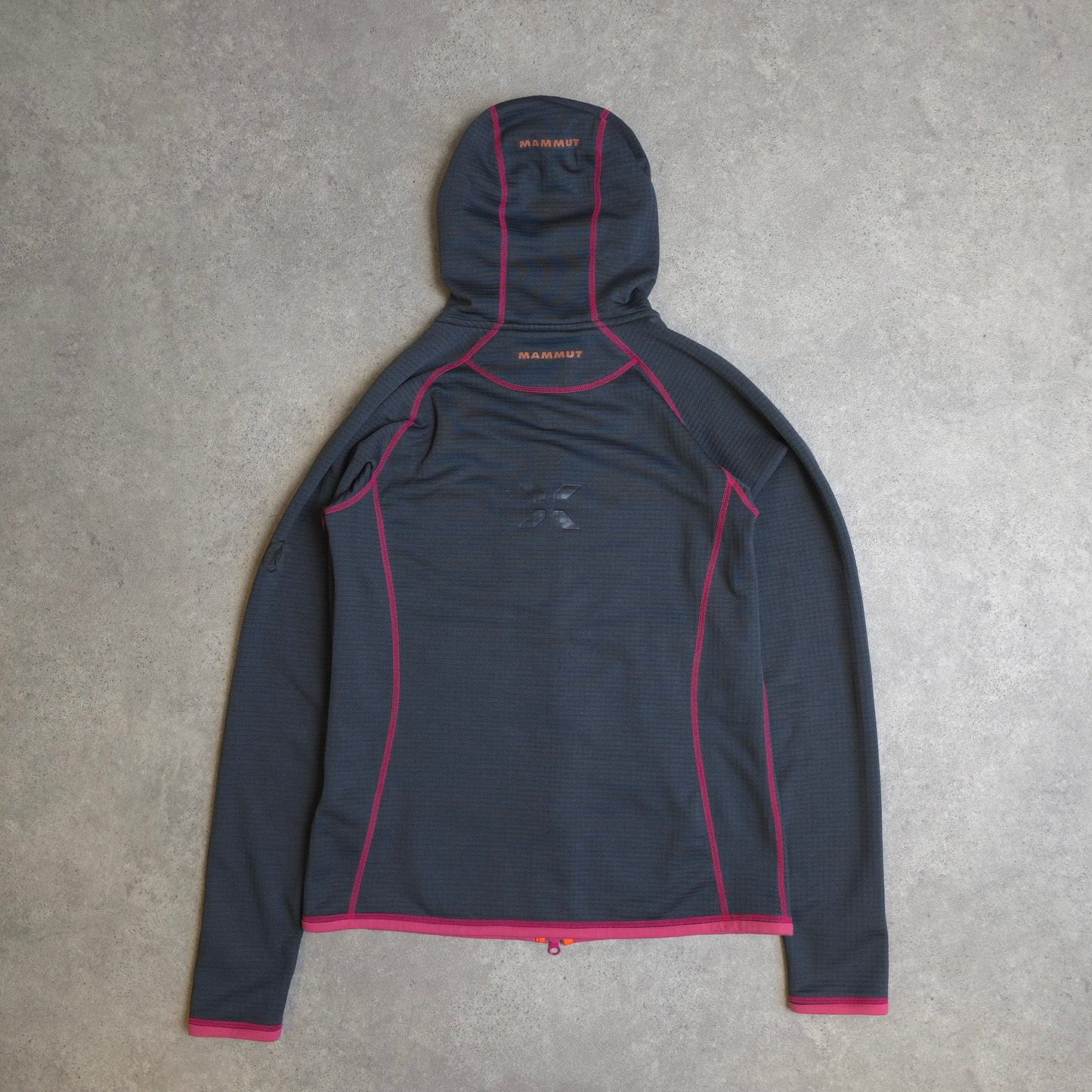 Mammut schneefeld jacket in grey, pink and orange - women's large