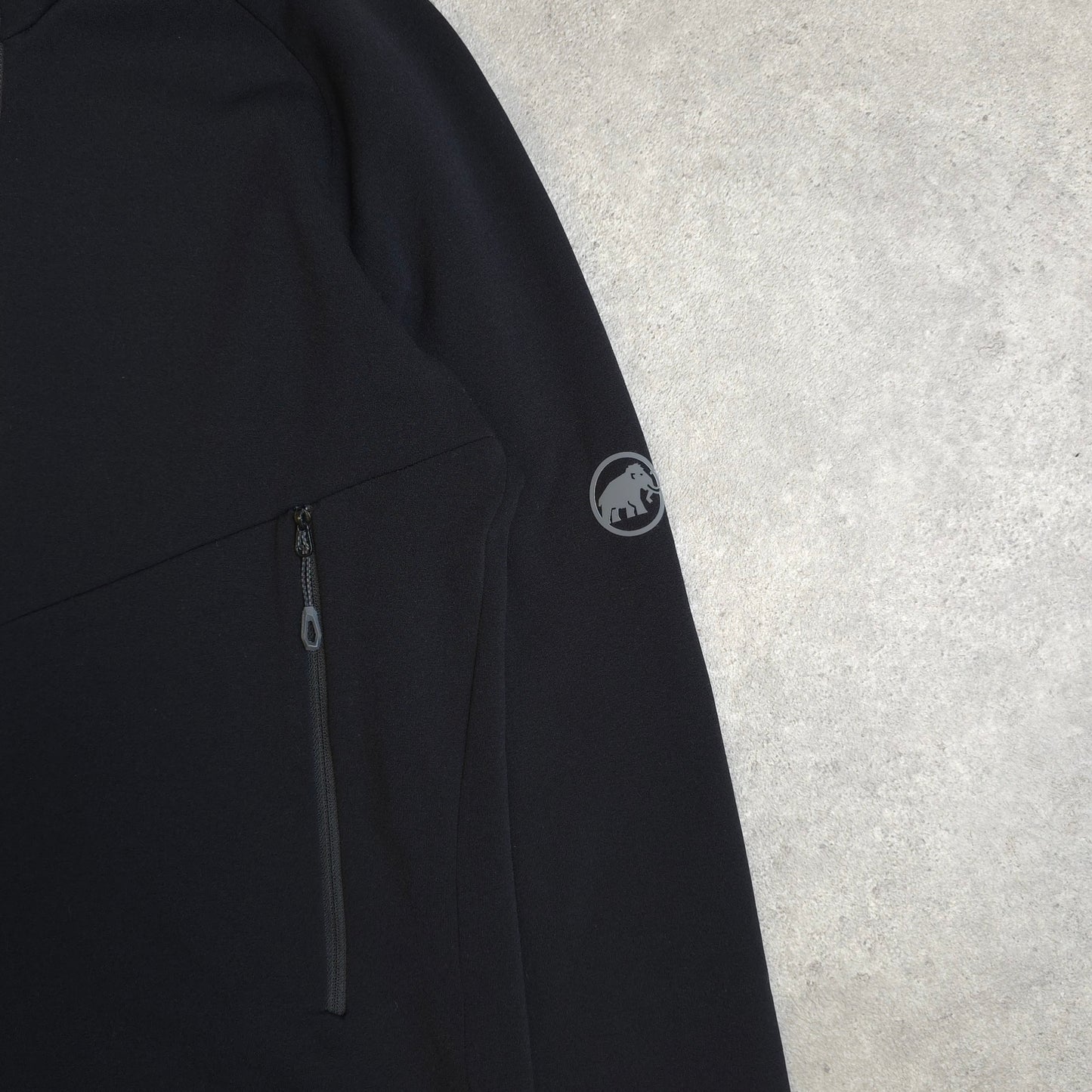 Mammut polartec zip up fleece in black - medium