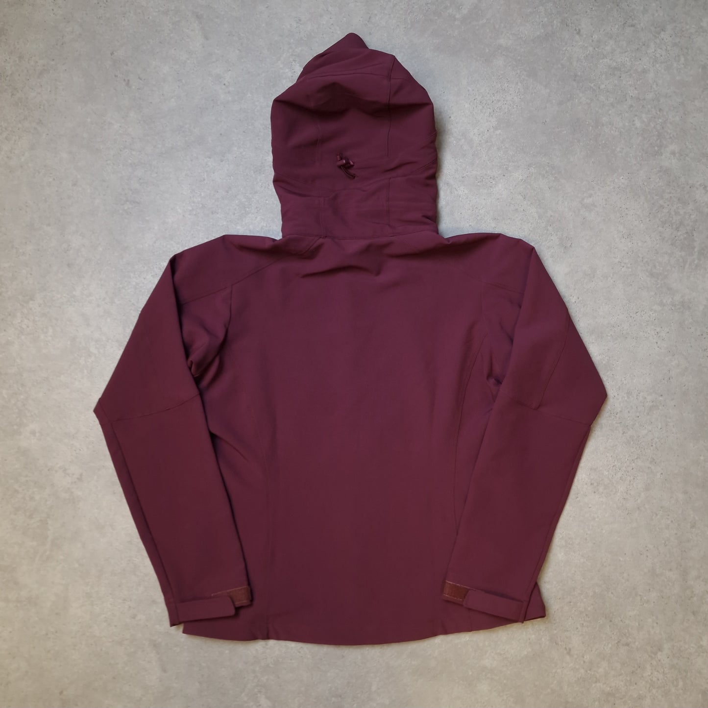 Patagonia soft shell jacket in burgundy - women's large