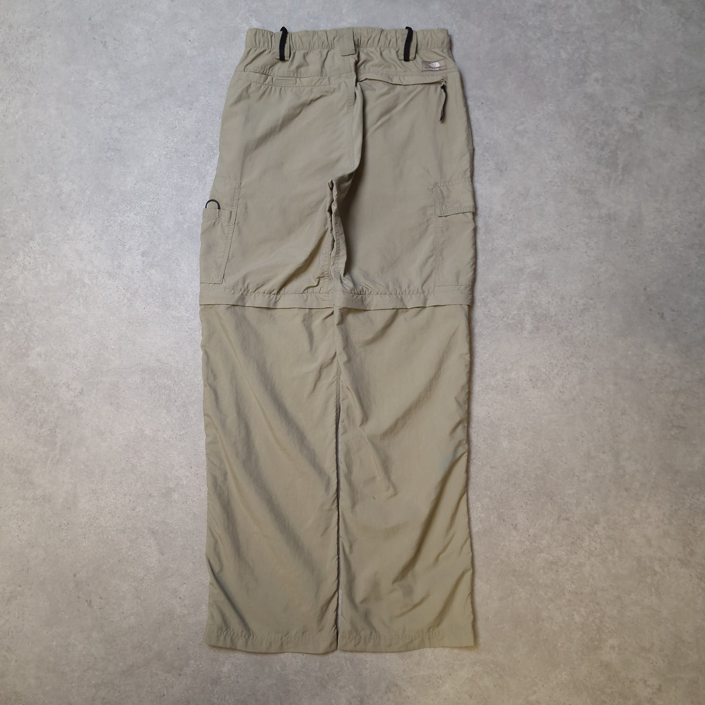 The North Face convertible trousers in light khaki green - small