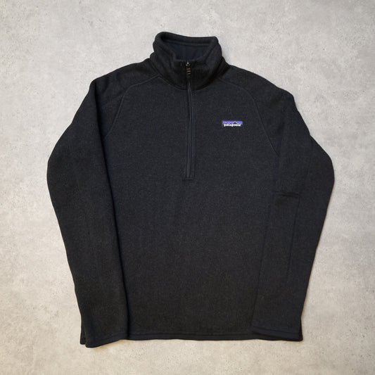 Patagonia better sweater 1/4 zip in black - XS
