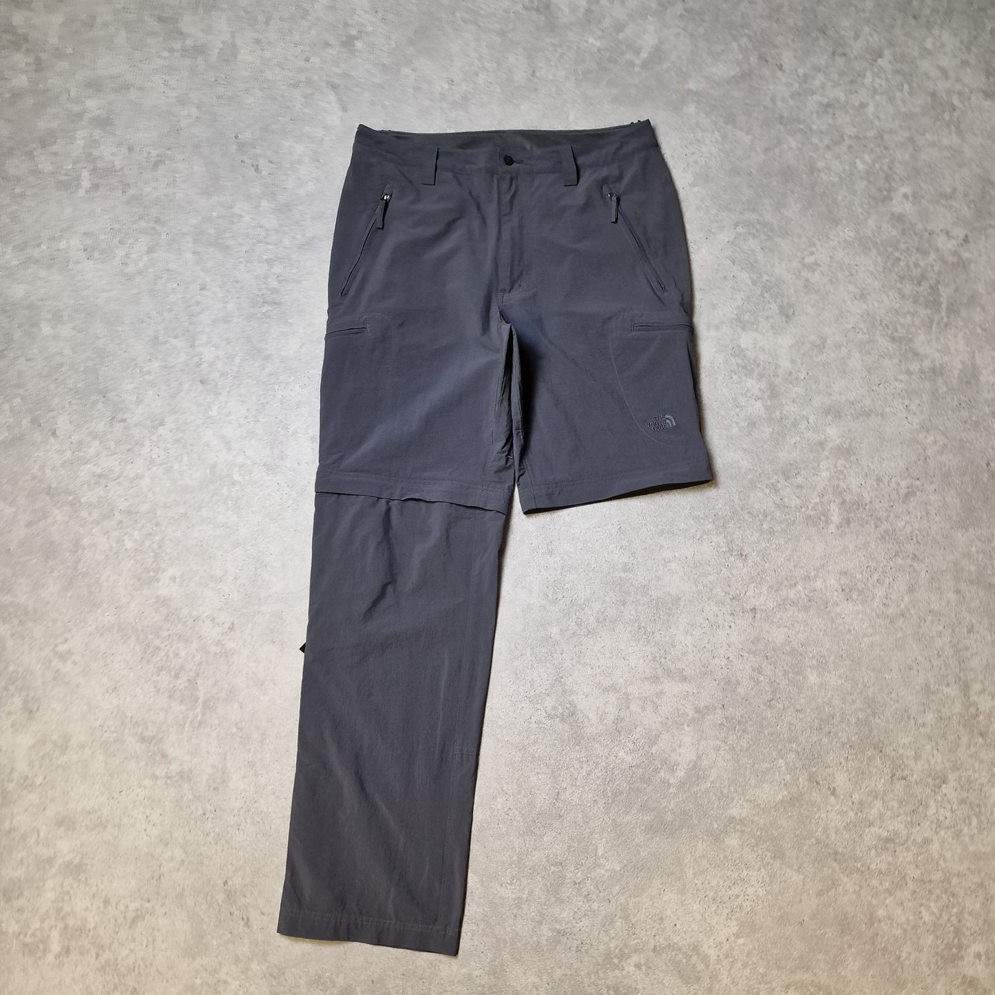 The North Face convertible trousers in grey - waist 32"