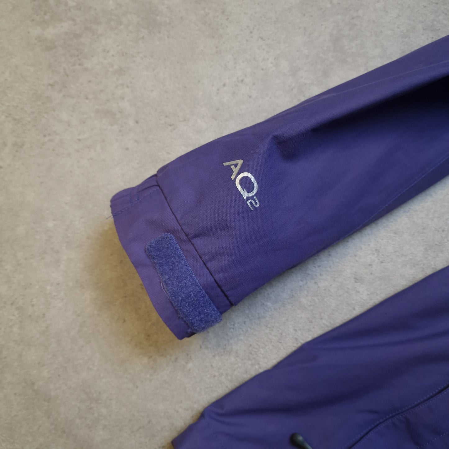 Berghaus AQ2 waterproof jacket in purple - UK14