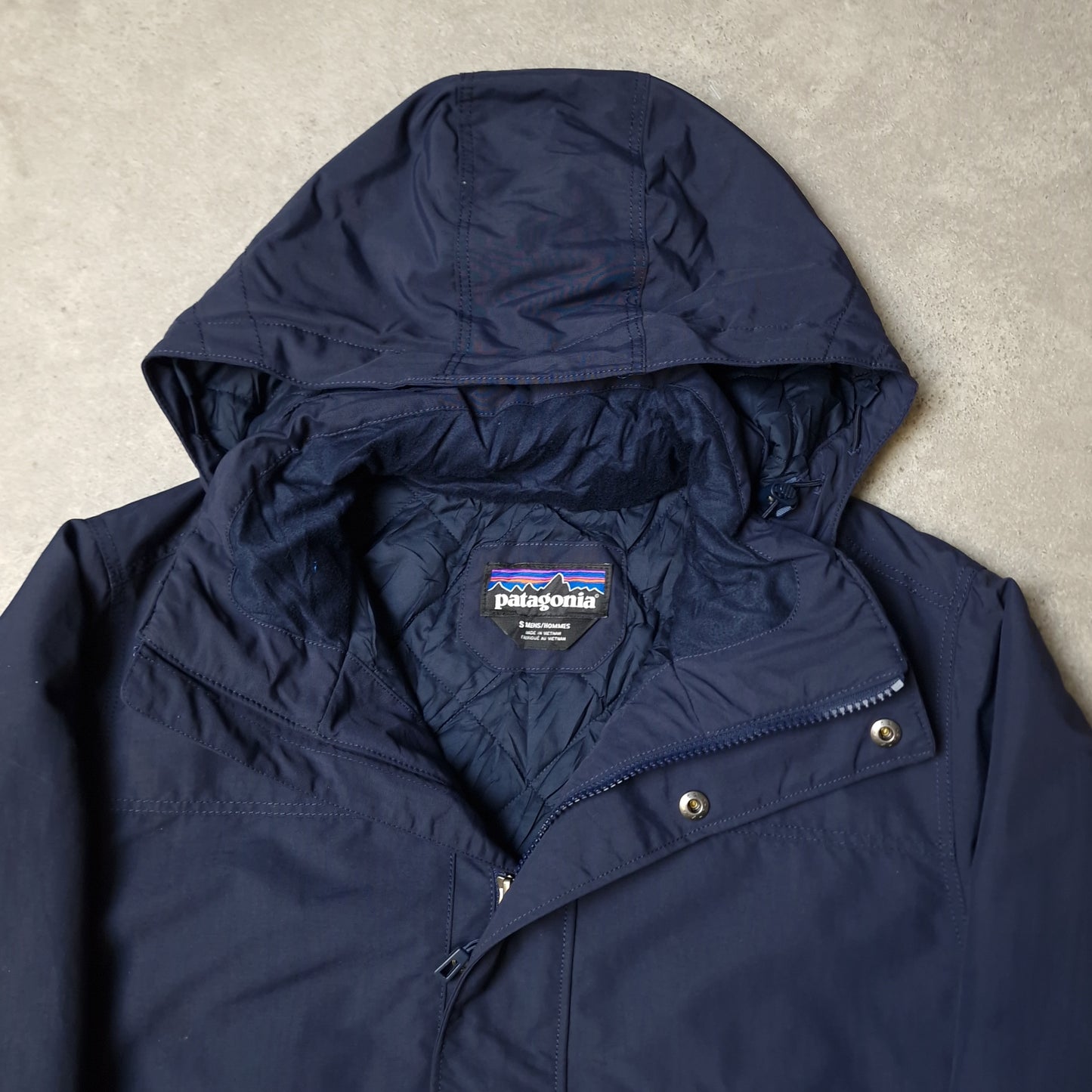 Patagonia insulated Isthmus jacket in blue - small