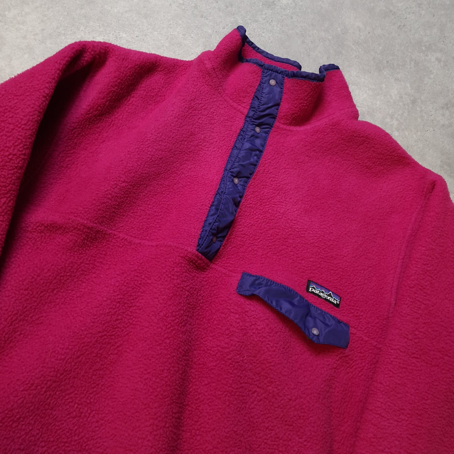 Vintage 90s Patagonia snap t fleece in pink and purple - medium