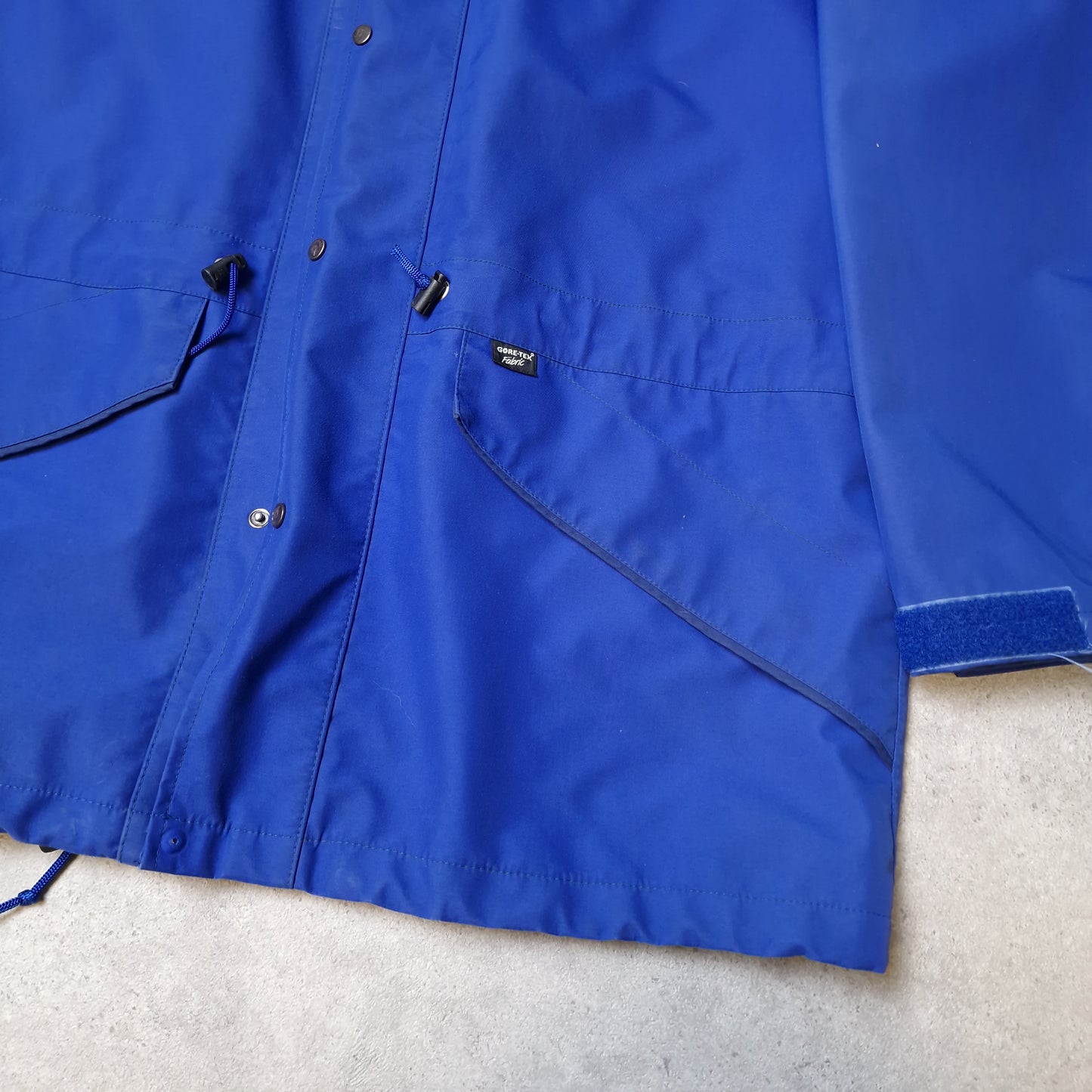 90s Berghaus gore-tex jacket in blue - XL