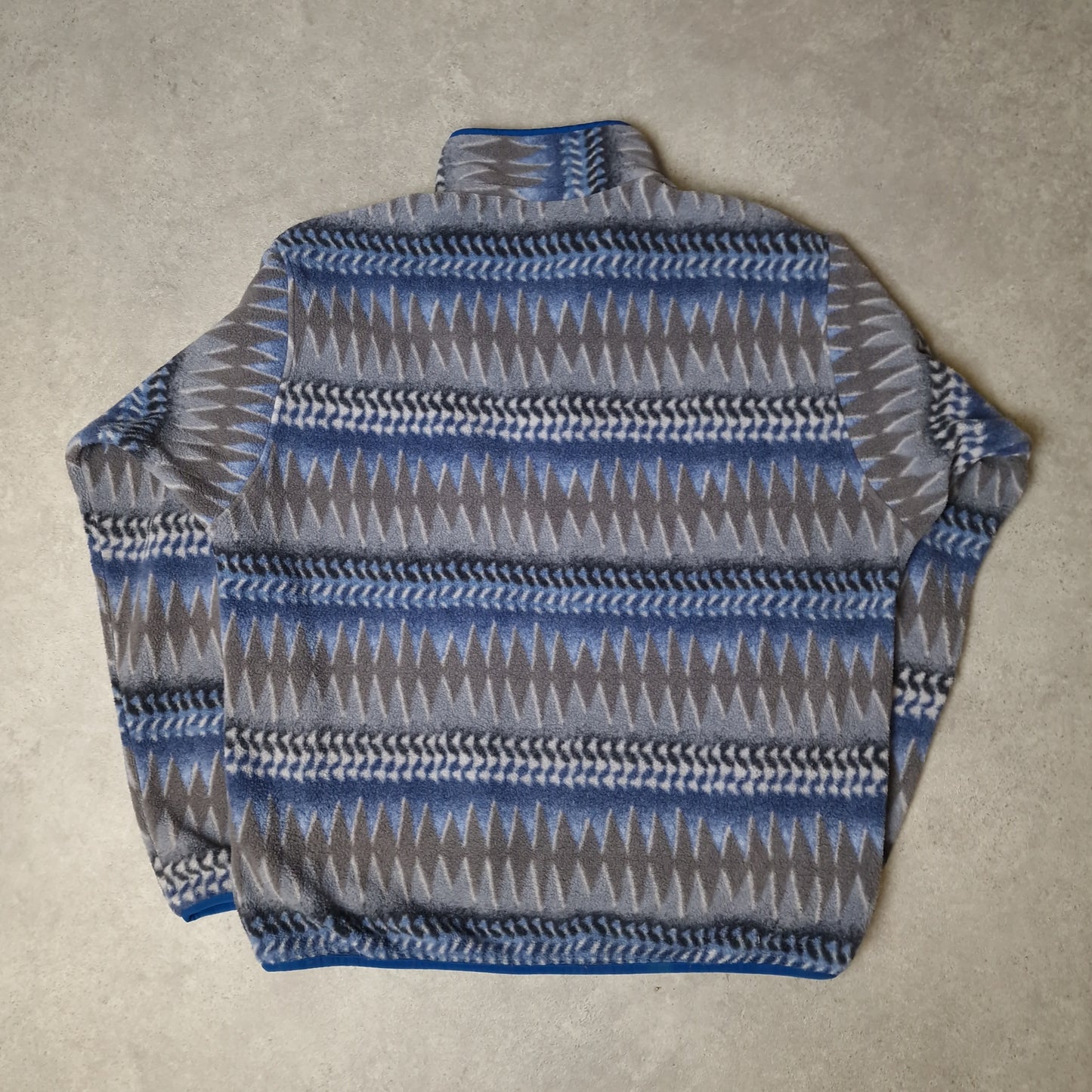Patagonia patterned synchilla snap t fleece in grey and blue - large