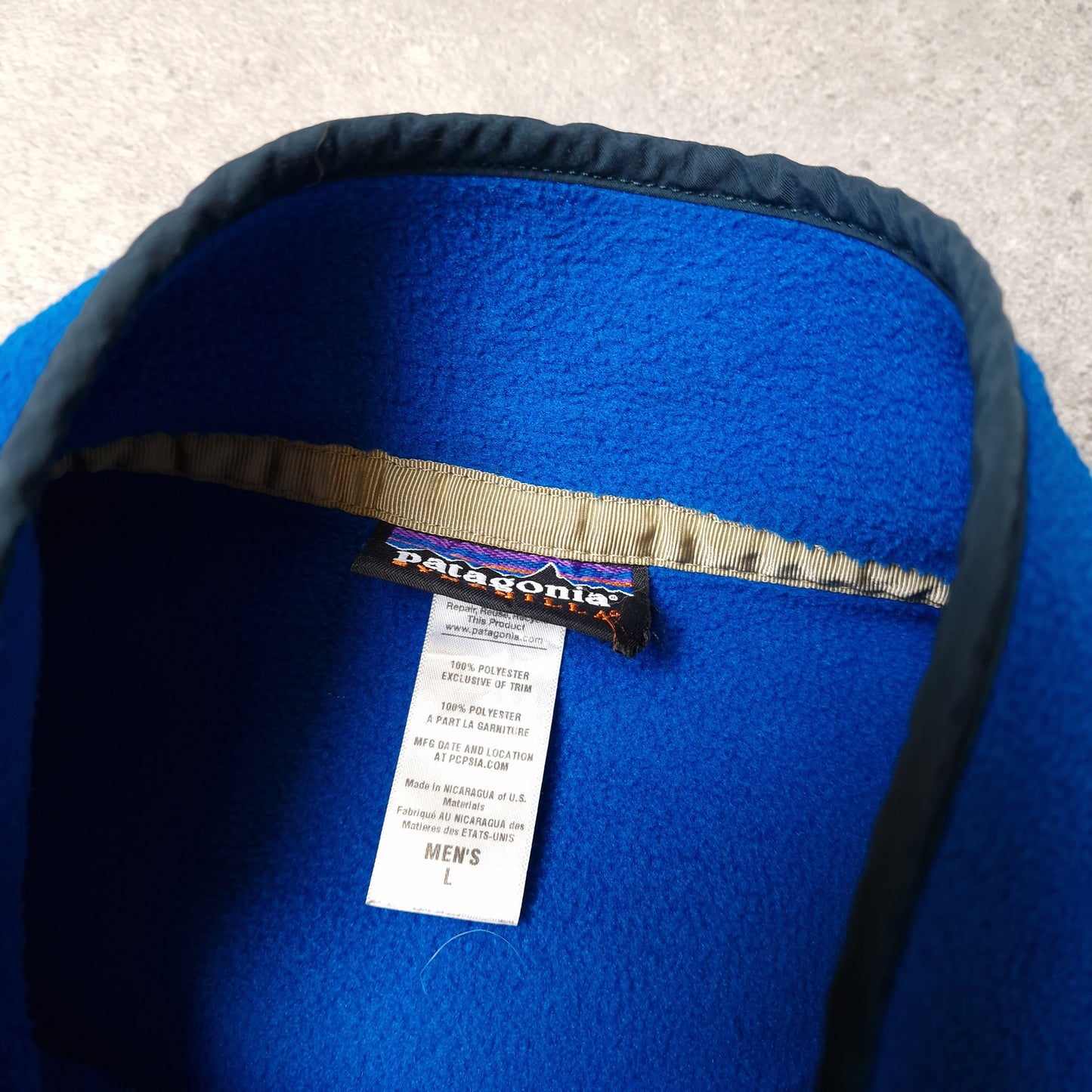 Patagonia synchilla snap t fleece in blue - large