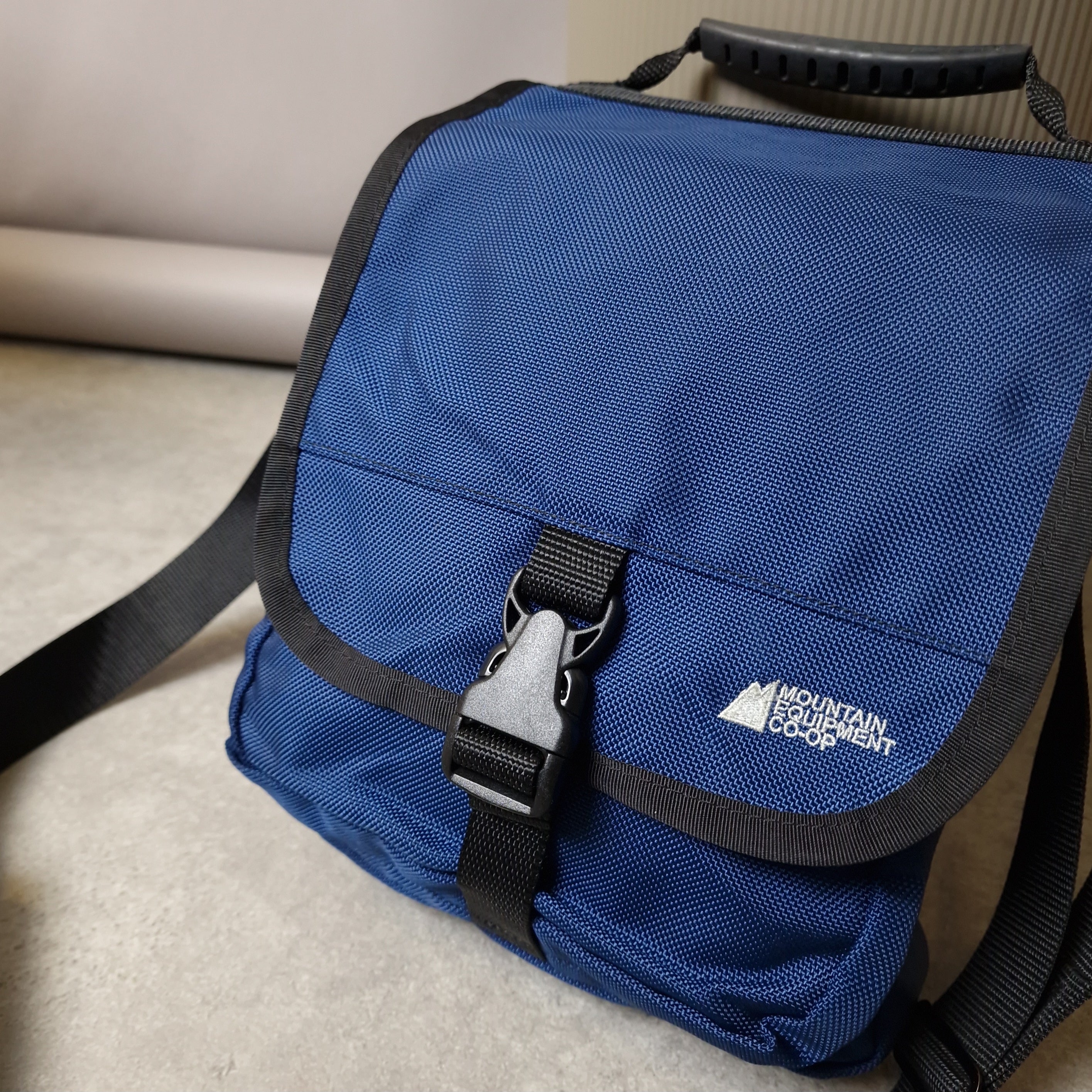 Mec messenger bag outlet