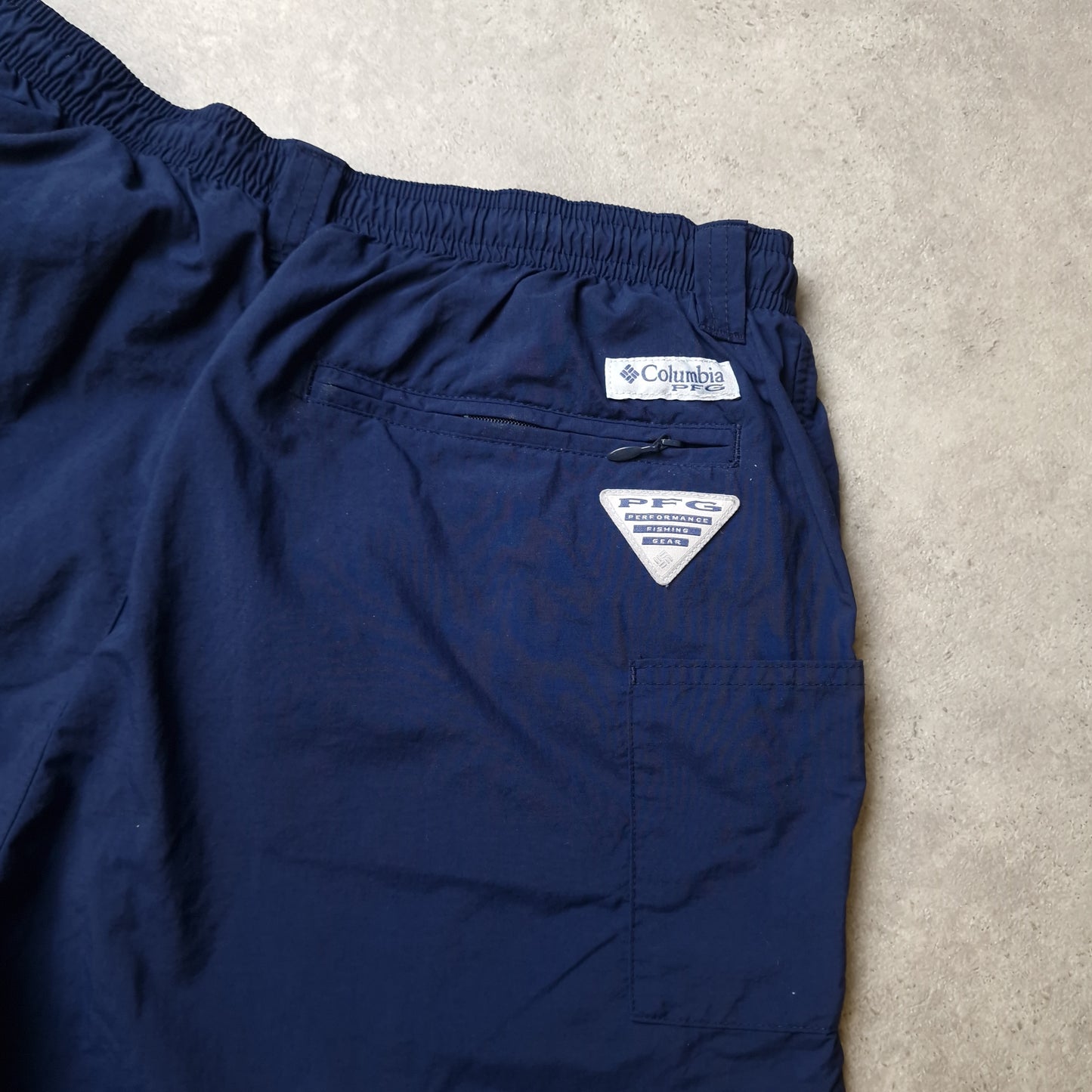Columbia PFG shorts in blue - medium