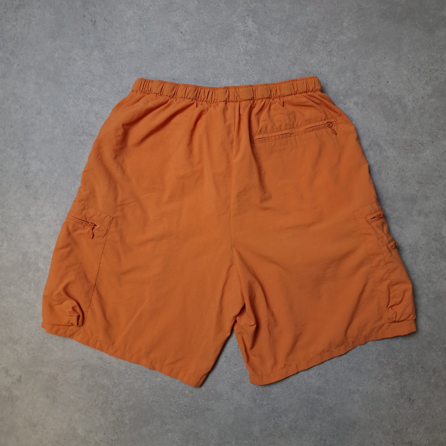 Columbia shorts in orange - small