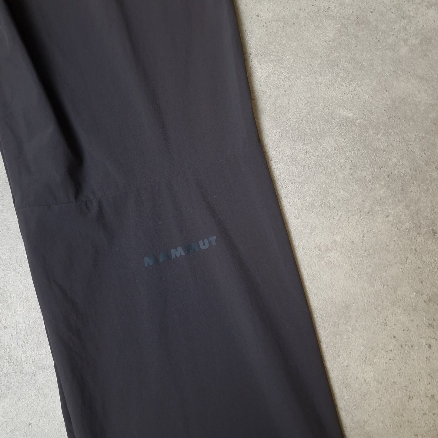 Mammut trousers in grey - 36x33