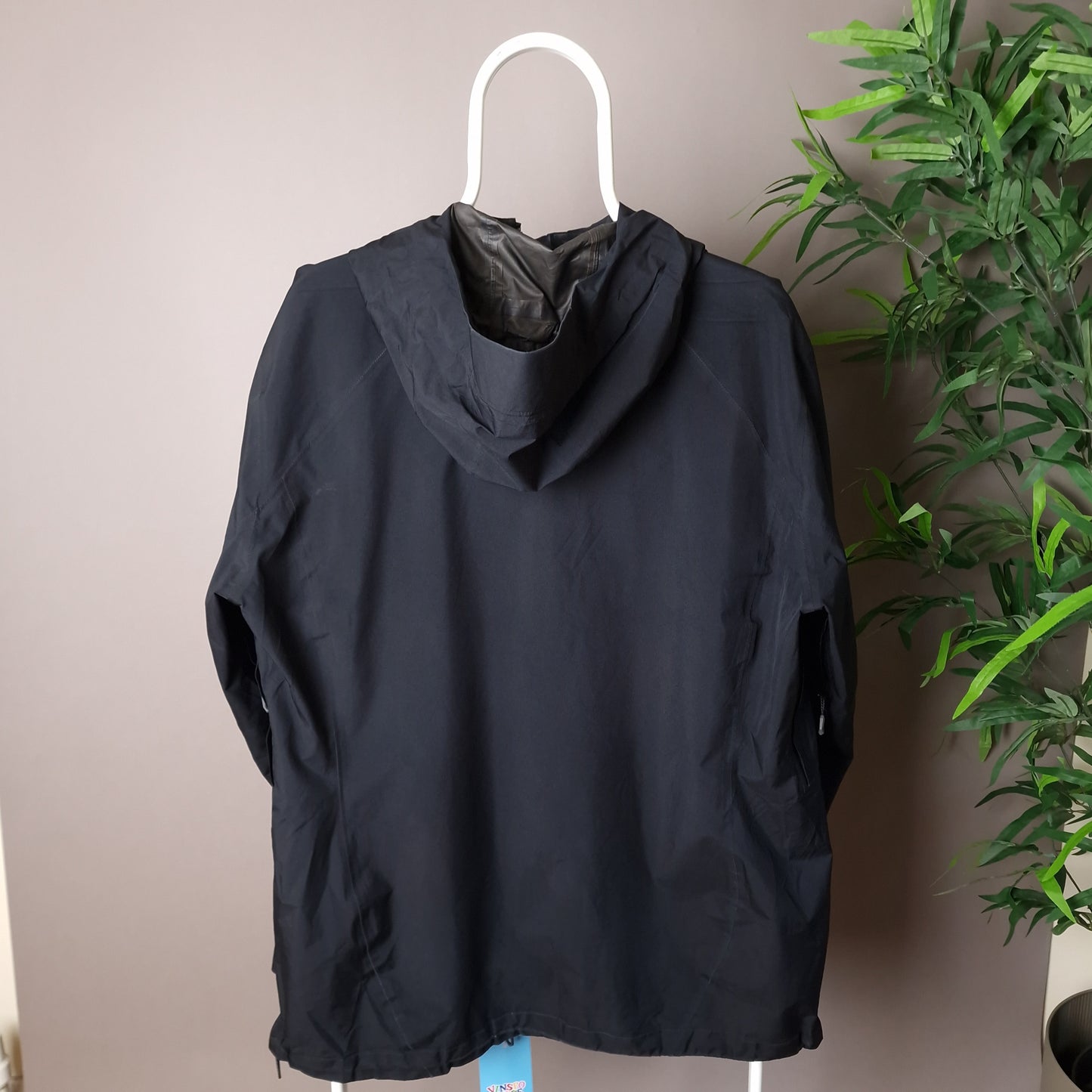 Mammut Convey Tour Gore-tex jacket in black - medium