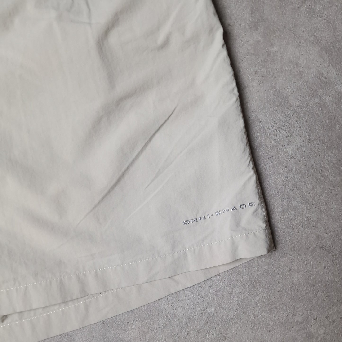 Columbia PFG short in beige - large