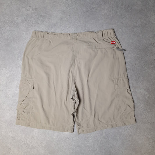 Vintage The North Face packable shorts in beige - XL