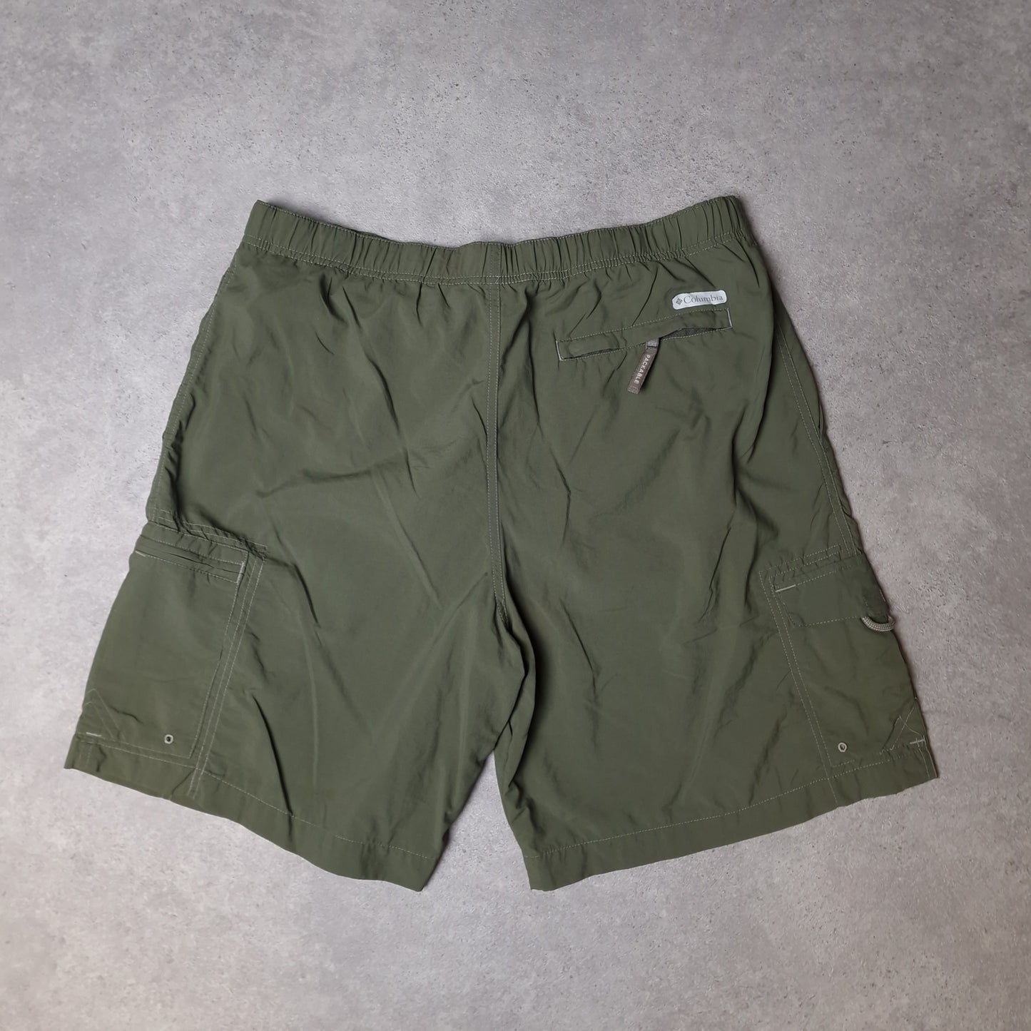 Columbia packable shorts with belt in green - M/L