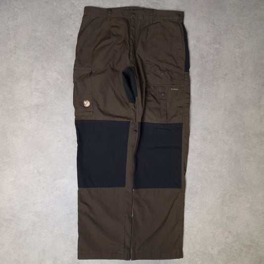 Fjallraven G-1000 trousers in brown and black - 34"