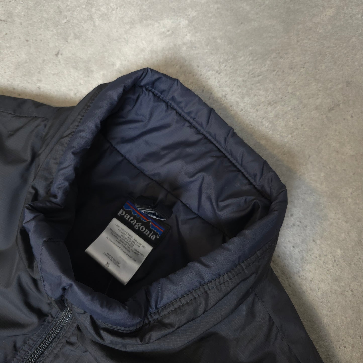 vintage Patagonia puffball vest in black - XL