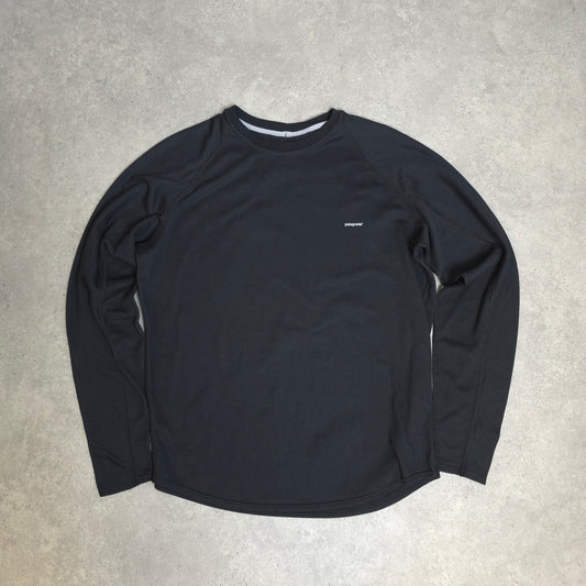Patagonia base layer in black - large