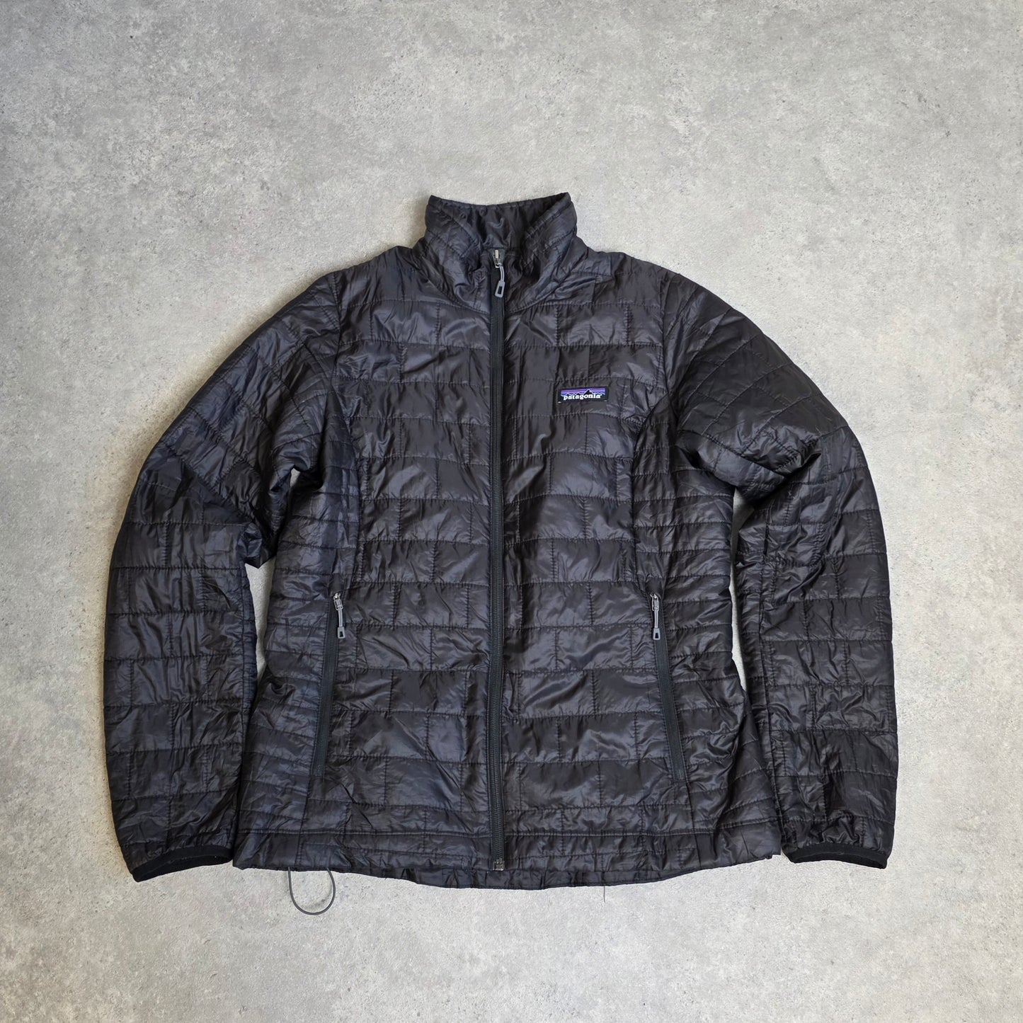 Patagonia nano puff jacket in black - women's medium