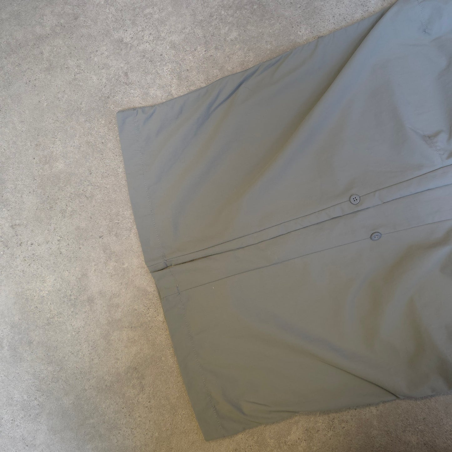 Vintage Patagonia zip off trousers in grey - women's large