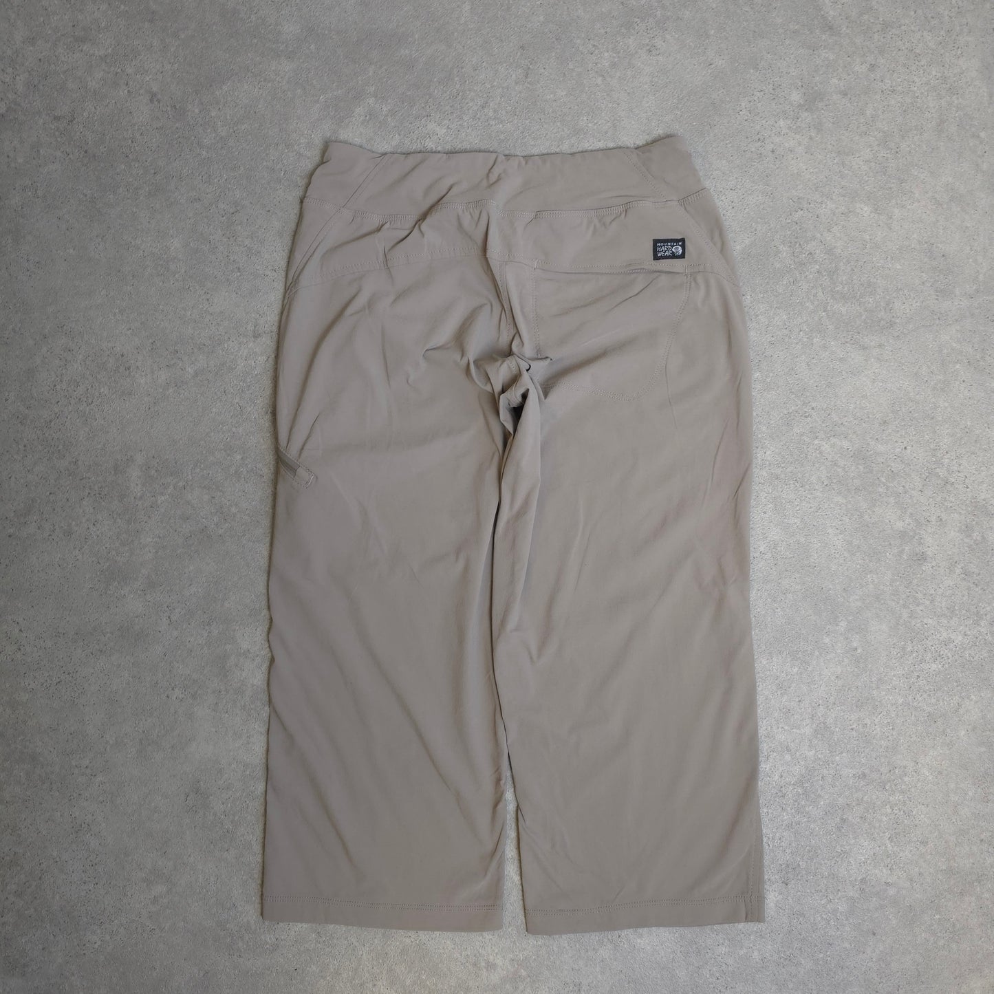 Mountain Hardwear 3/4 length stretch trousers in khaki - women's s/m