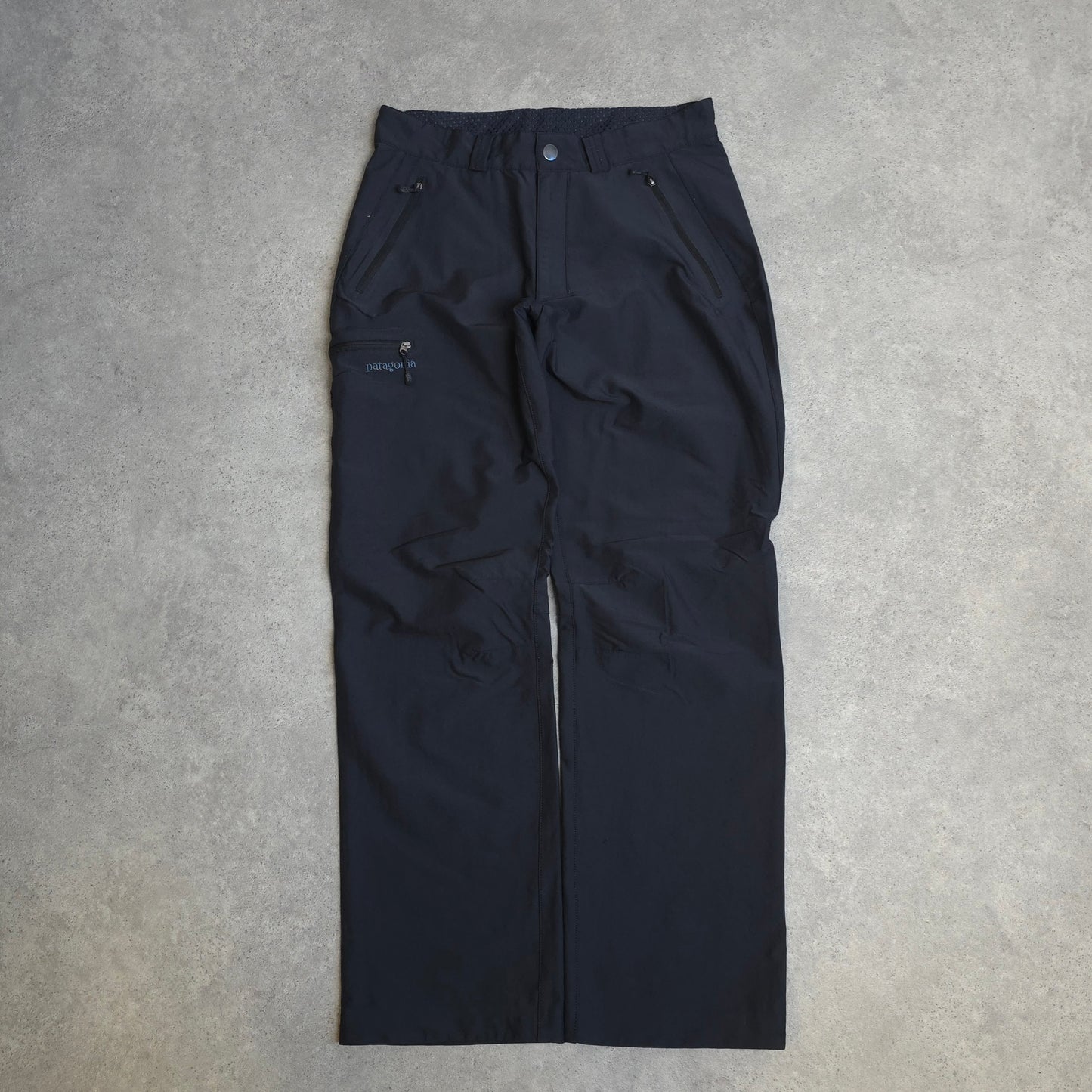 Patagonia hiking trousers in black - 30"