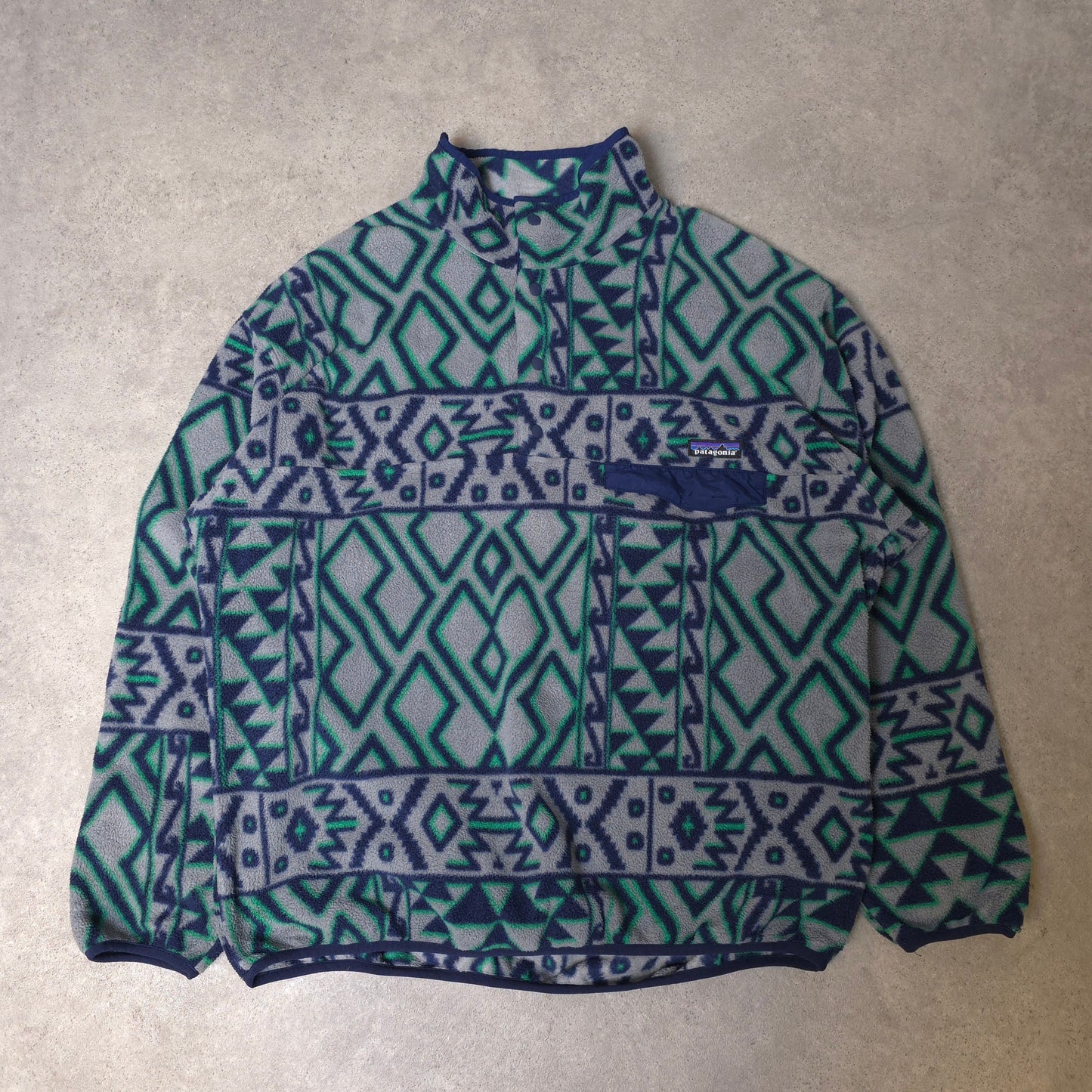 Patagonia Synchilla patterned snap t fleece in grey/blue/green - large