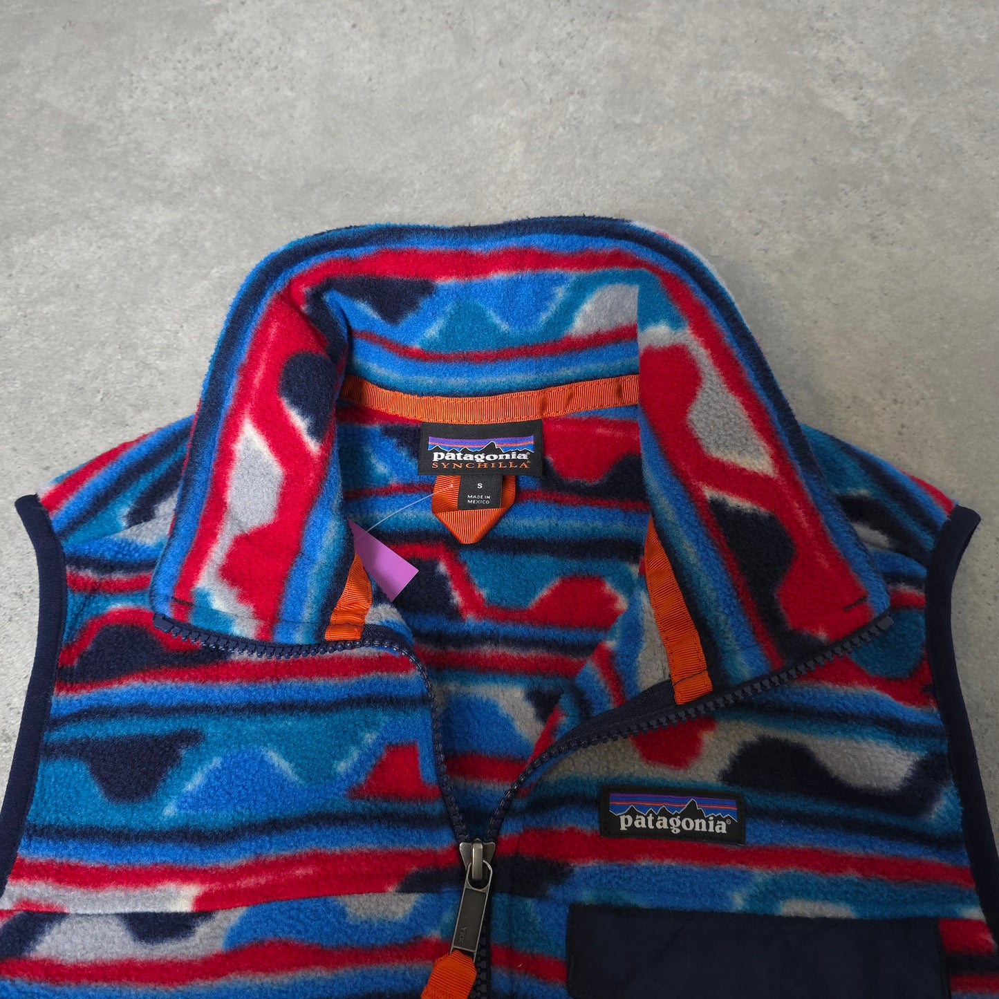 Patagonia Synchilla patterned snap-t gilet in blue/red/grey - small