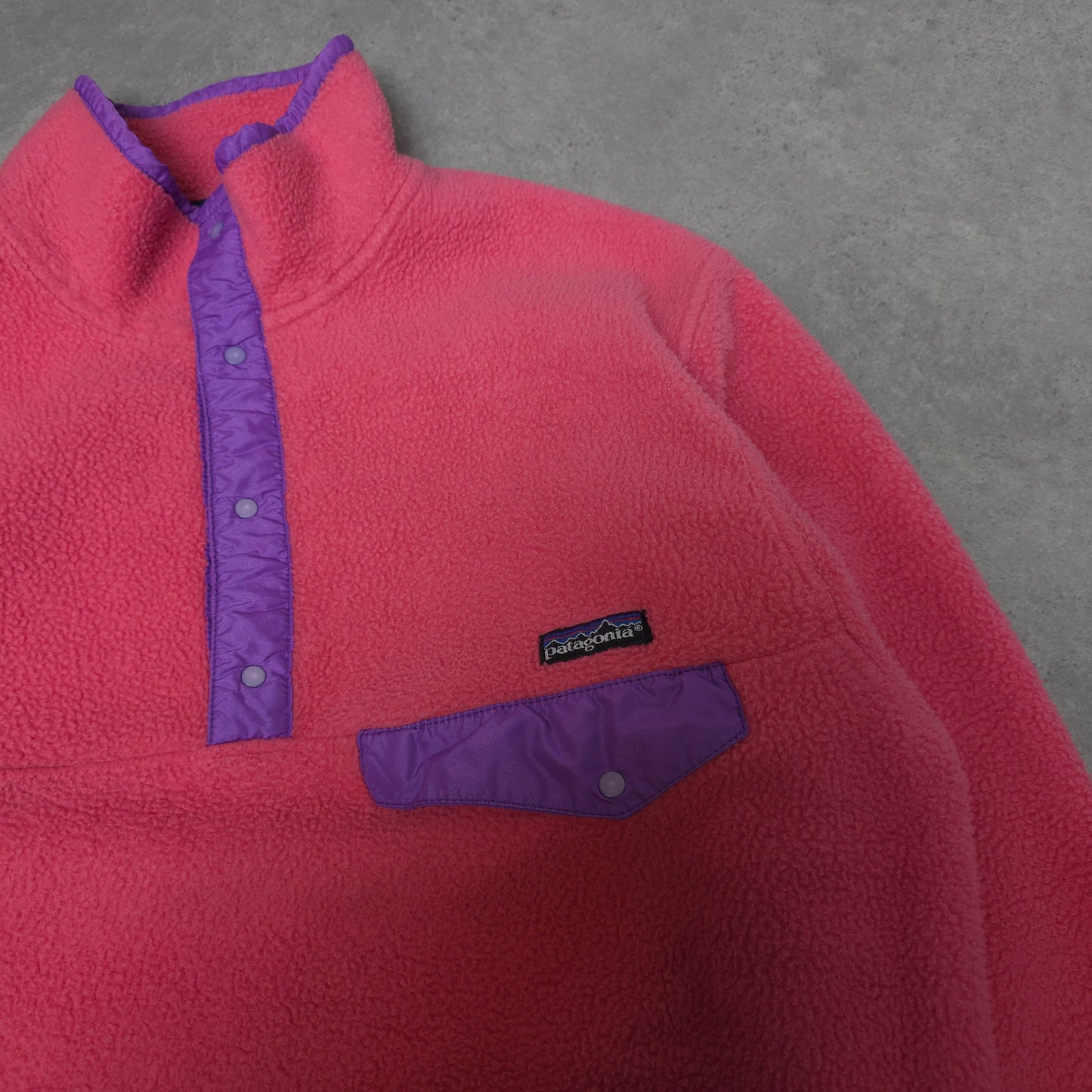 90s Patagonia snap t fleece in pink/purple - medium