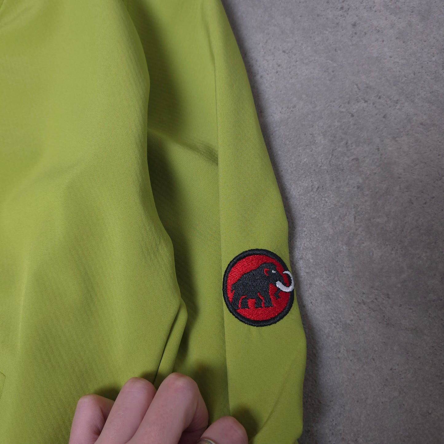 Mammut Women's soft shell in lime green - women's large