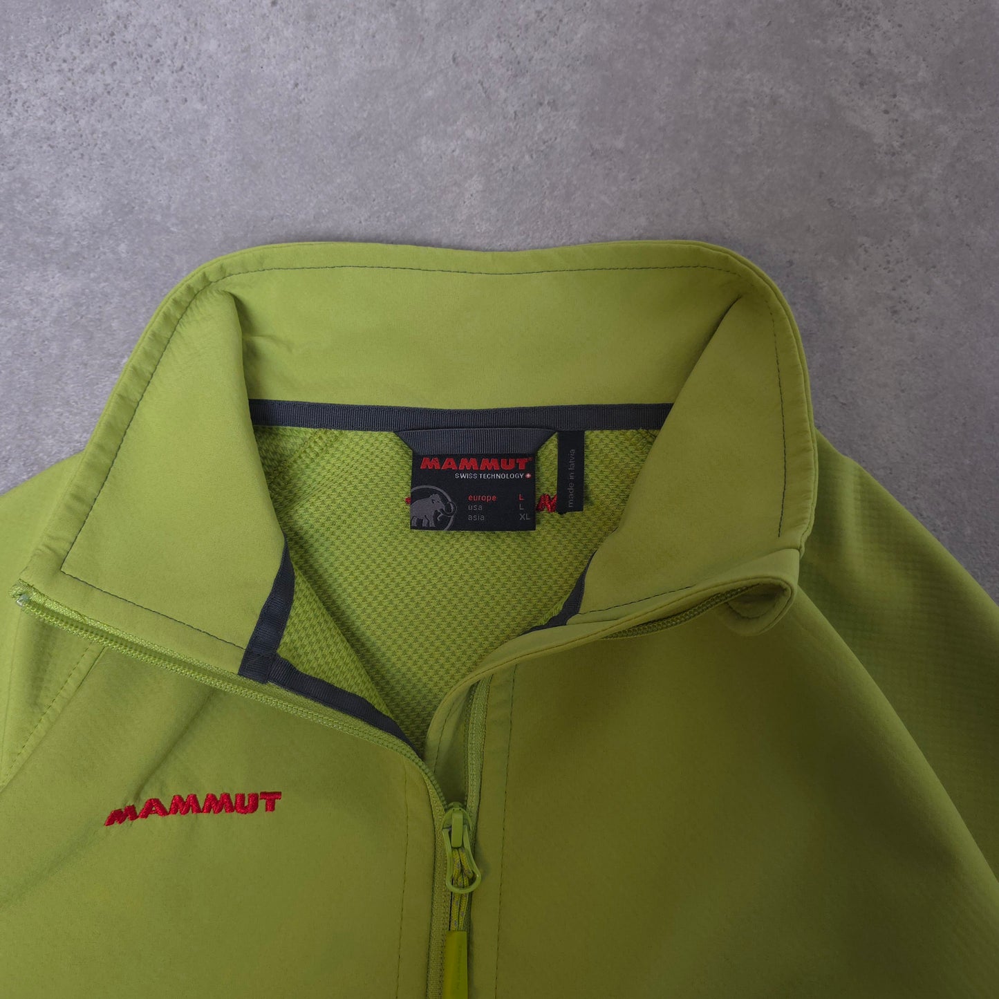 Mammut Women's soft shell in lime green - women's large