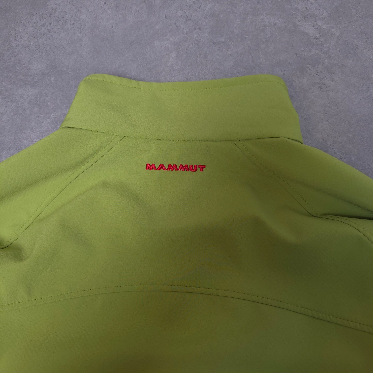 Mammut Women's soft shell in lime green - women's large
