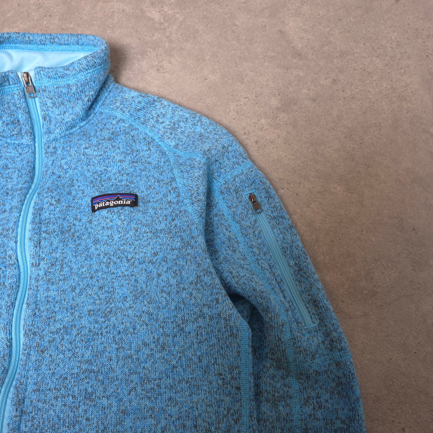 Patagonia zip up fleece in blue - women's small